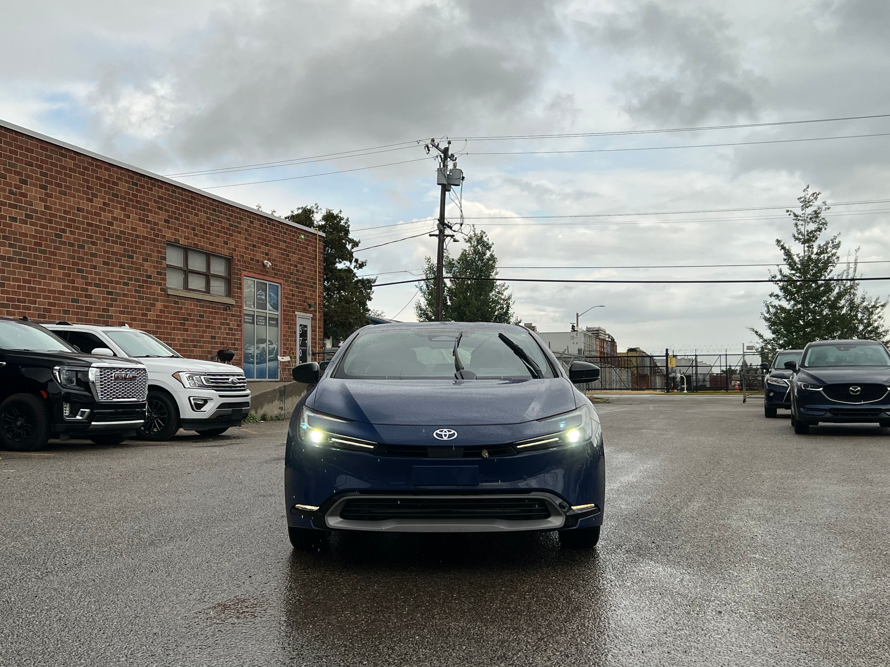 2024 Toyota Prius XLE - Image 2