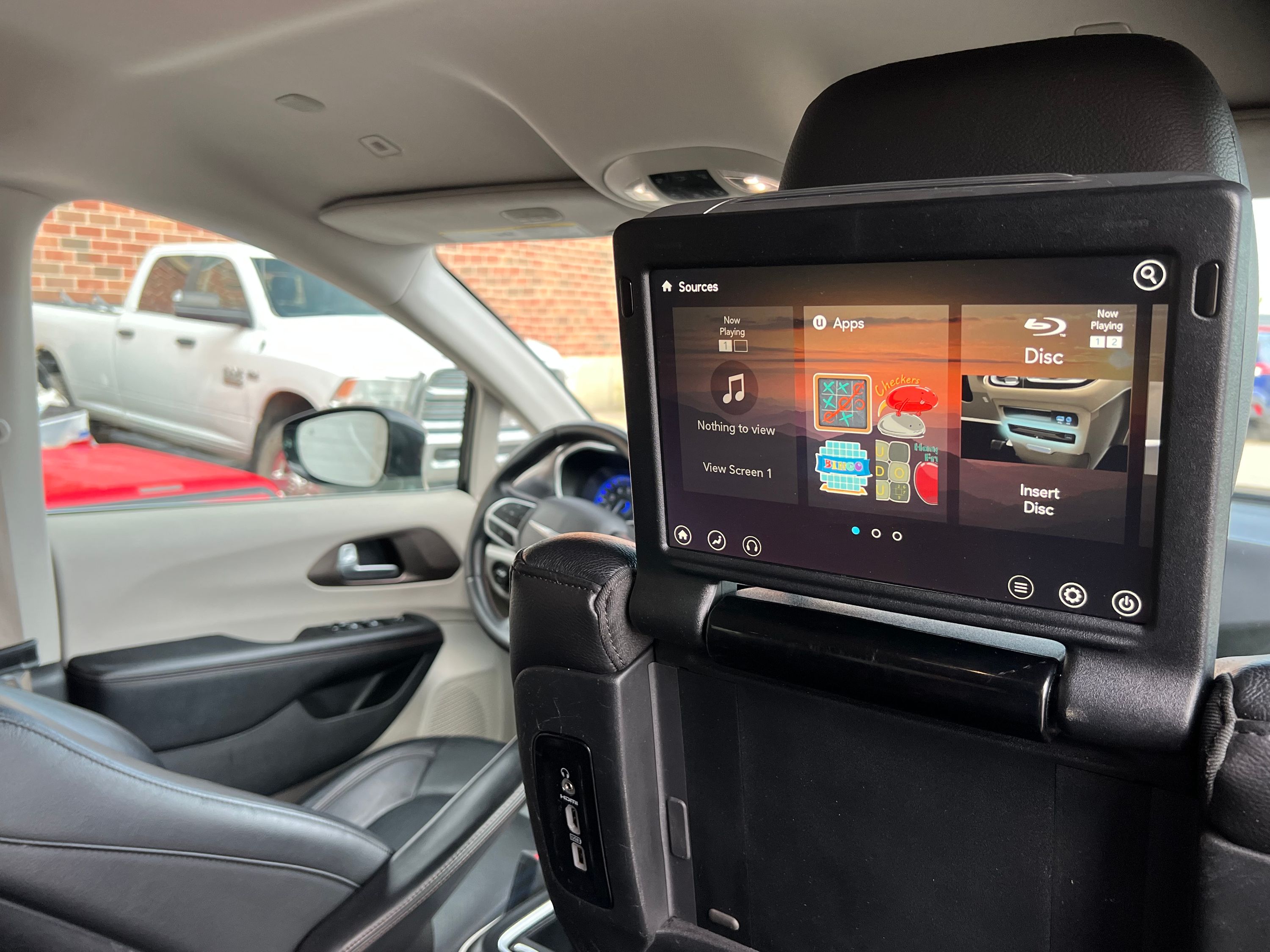 2018 Chrysler Pacifica Touring-L Plus - Image 15