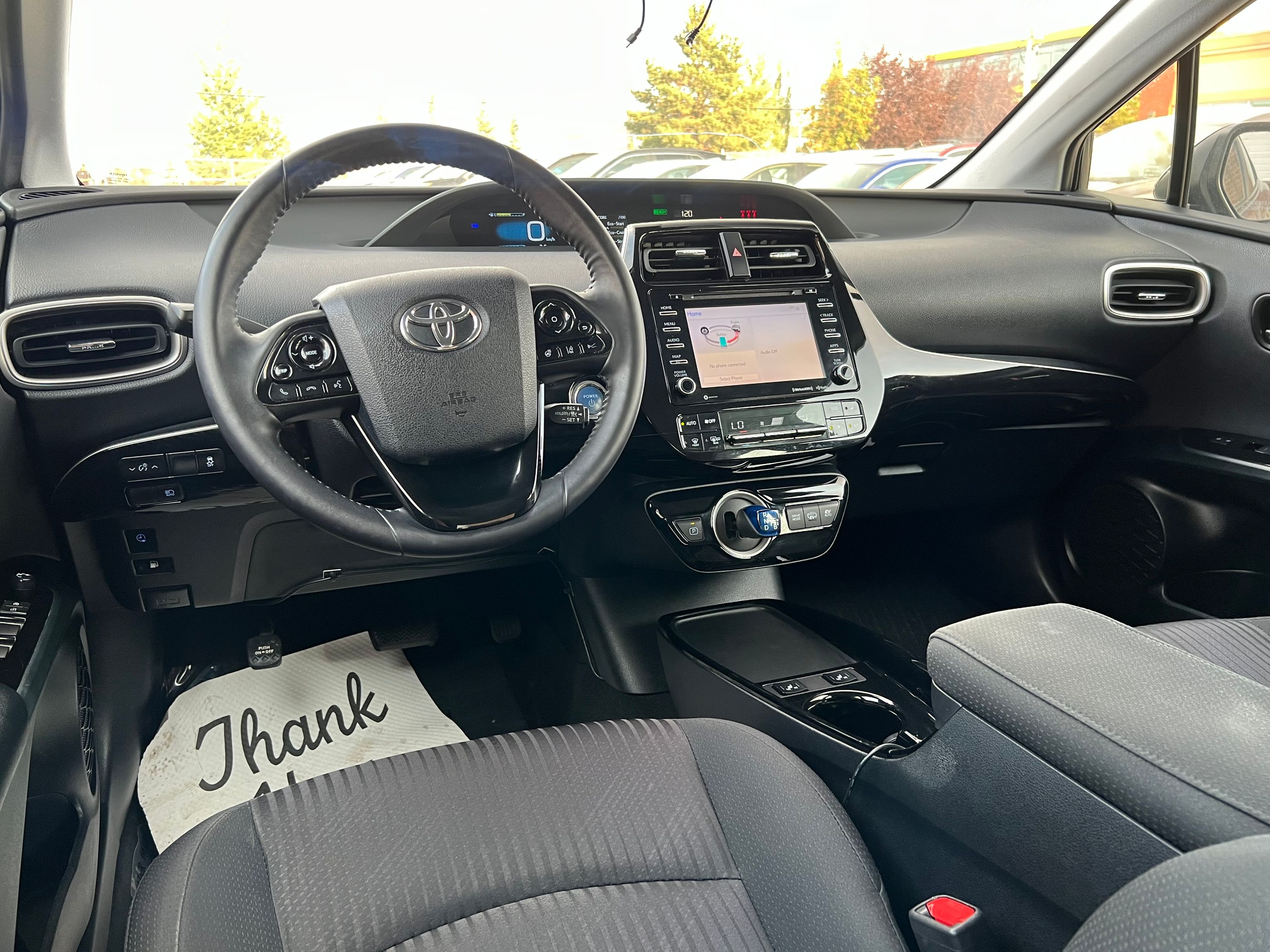 2022 Toyota Prius Prime XLE - Image 10