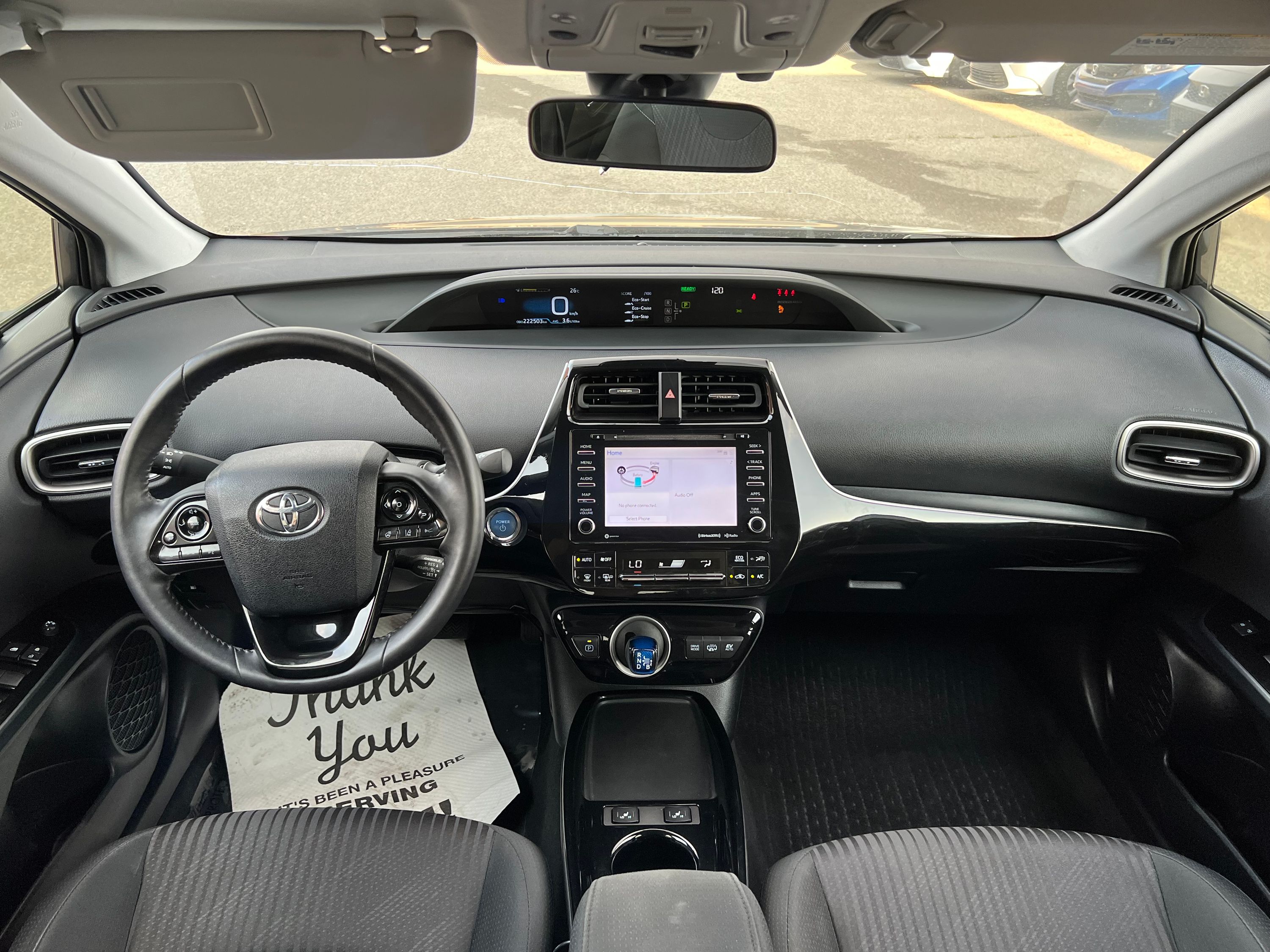 2022 Toyota Prius Prime XLE - Image 11