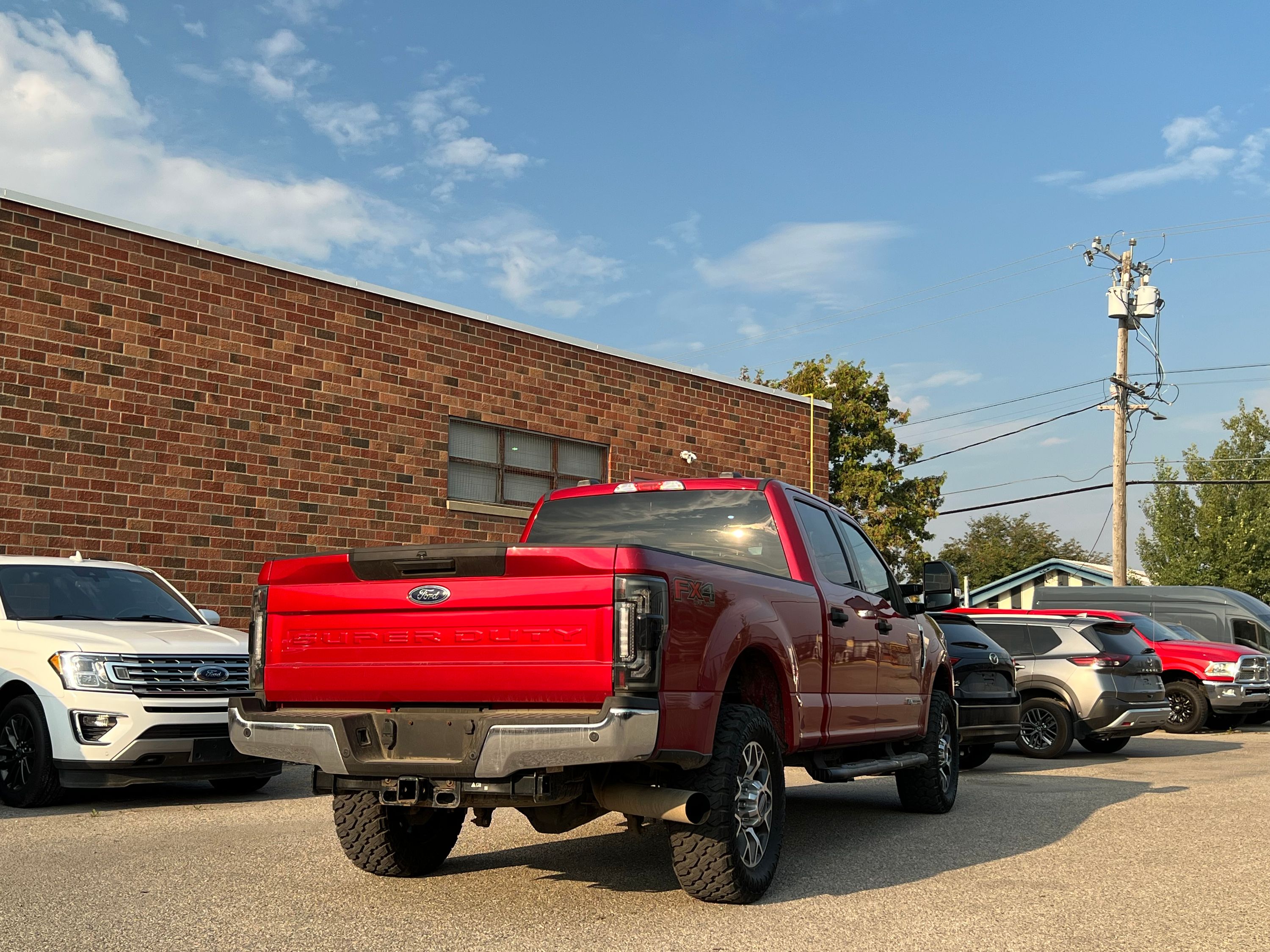 2020 Ford F-350 Super Duty XLT - Image 7