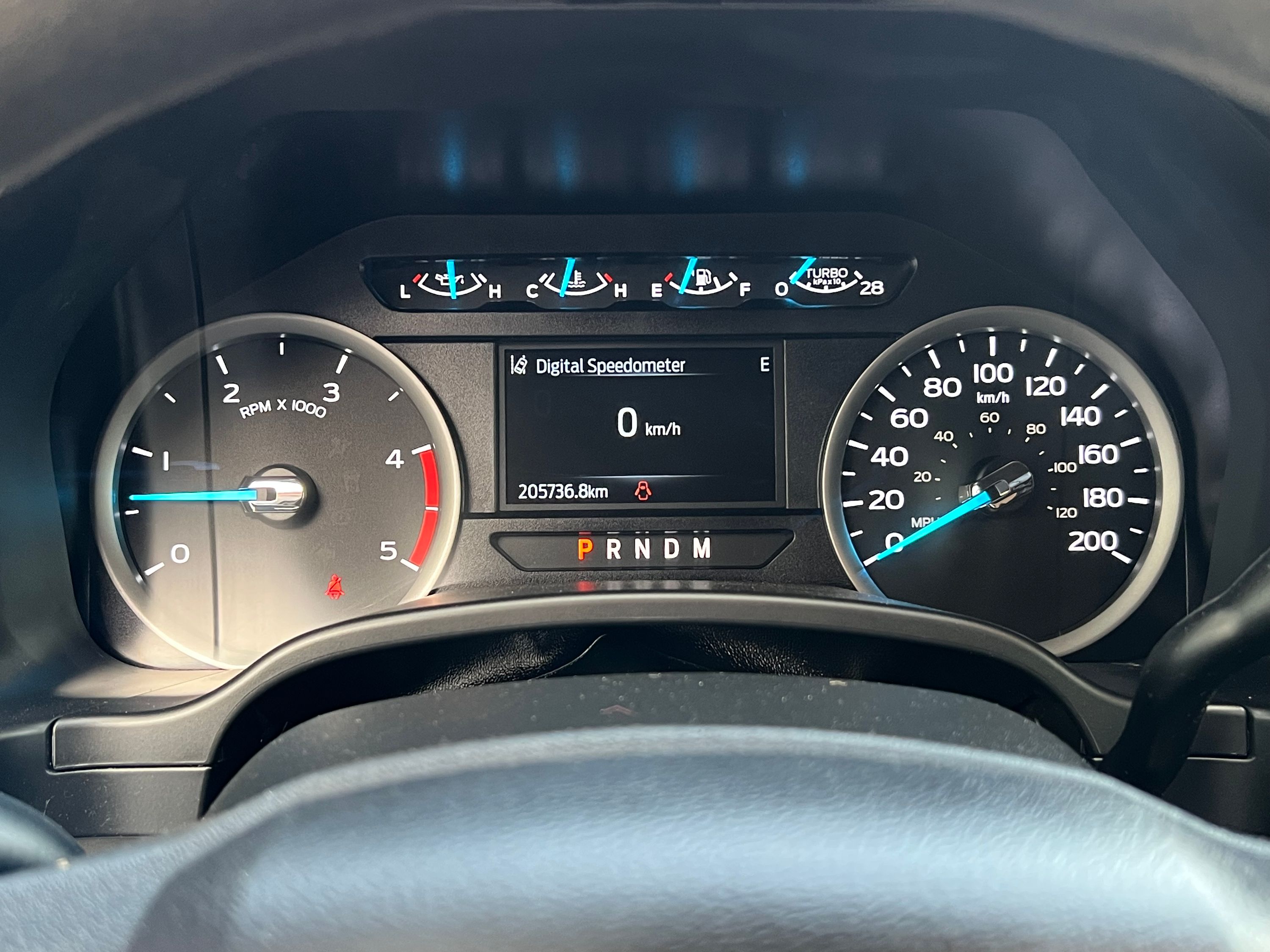 2020 Ford F-350 Super Duty XLT - Image 16