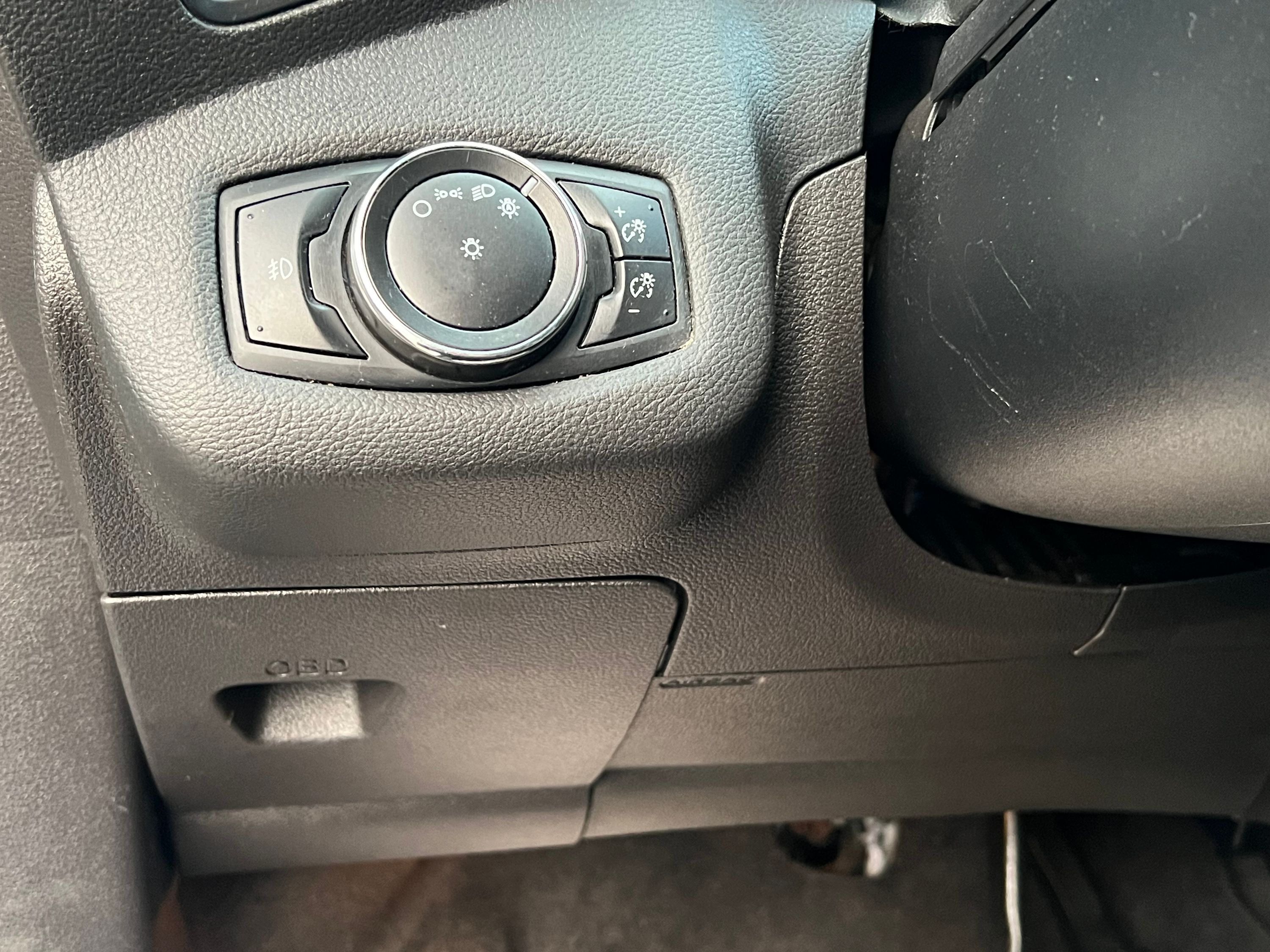 2013 Ford Escape - Image 17