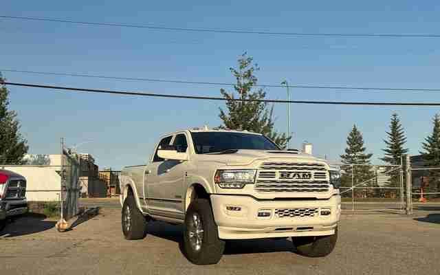 2019 RAM Ram 2500 Limited - Request more images