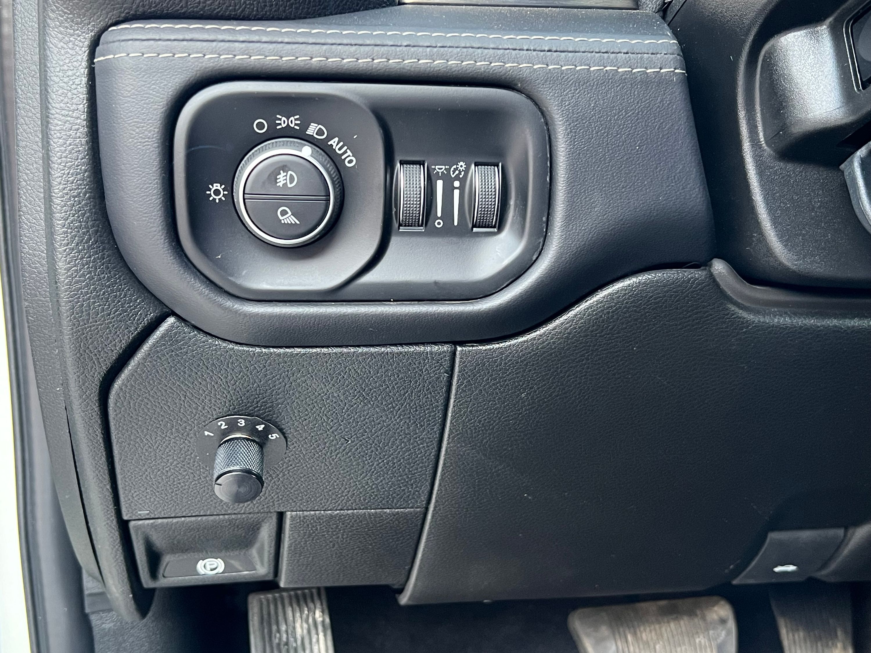 2019 RAM Ram 2500 Limited - Image 17