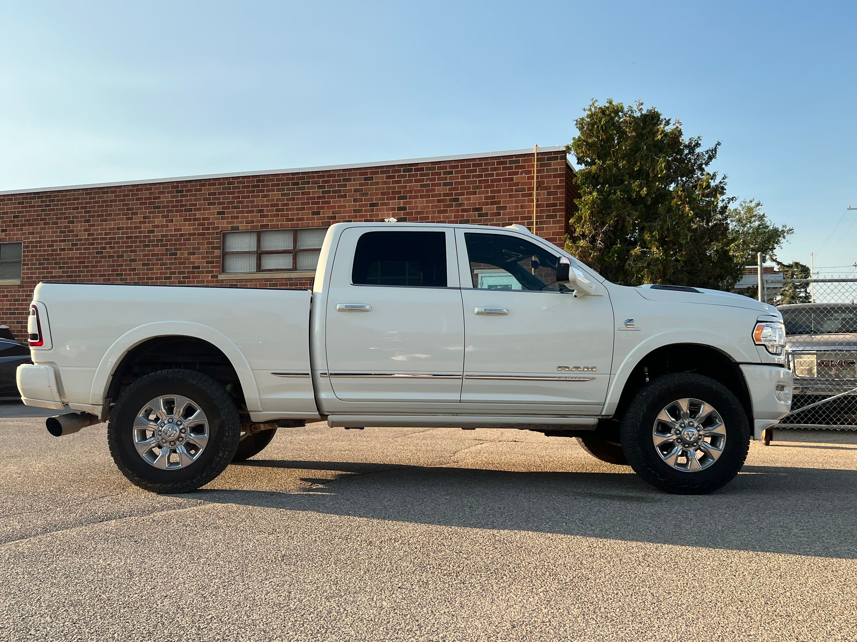 2019 RAM Ram 2500 Limited - Image 8