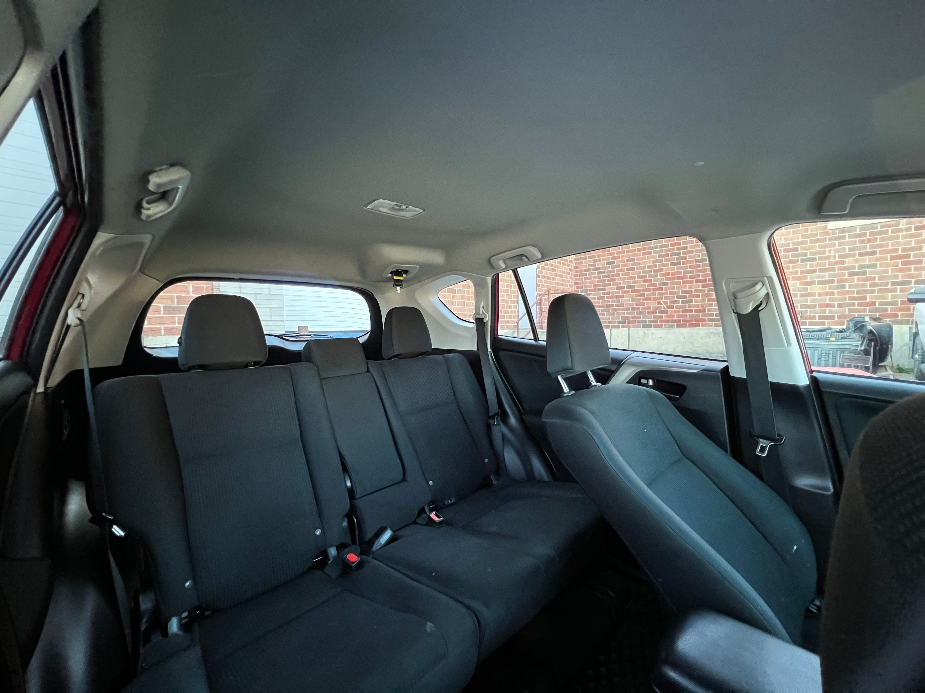 2018 Toyota RAV4 - Image 14