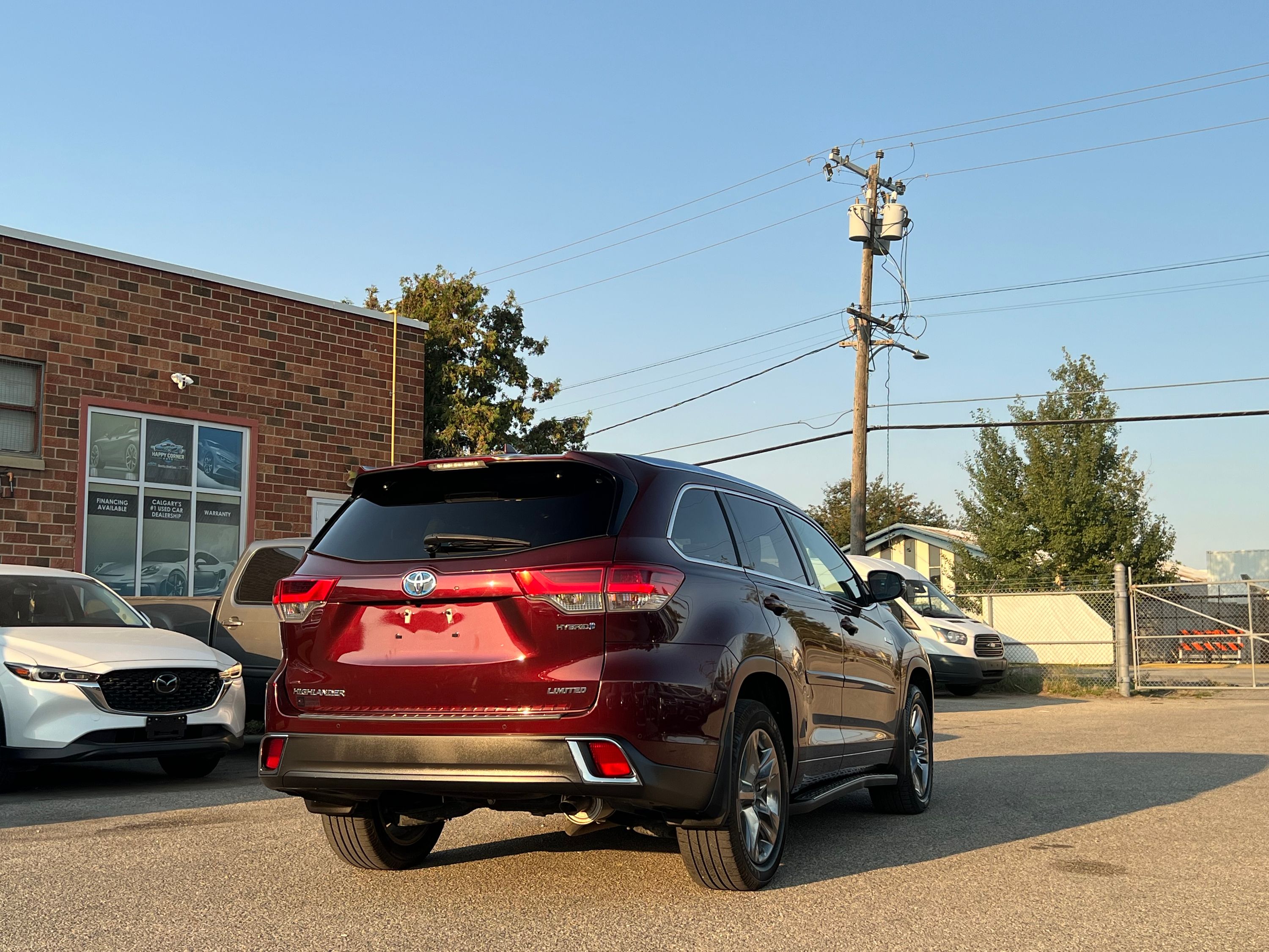 2019 Toyota Highlander Hybrid Limited - Image 7