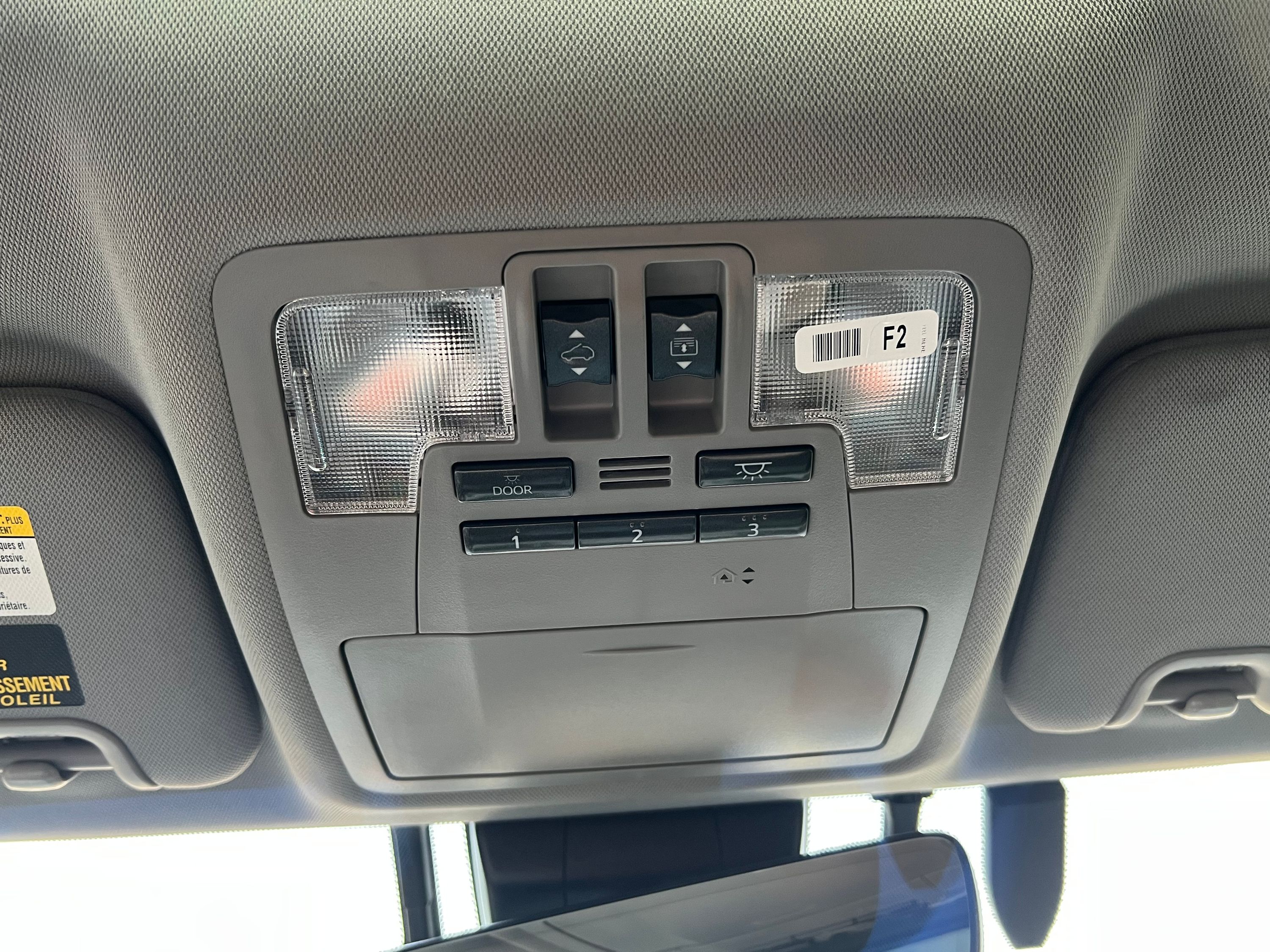 2019 Toyota Highlander Hybrid Limited - Image 20