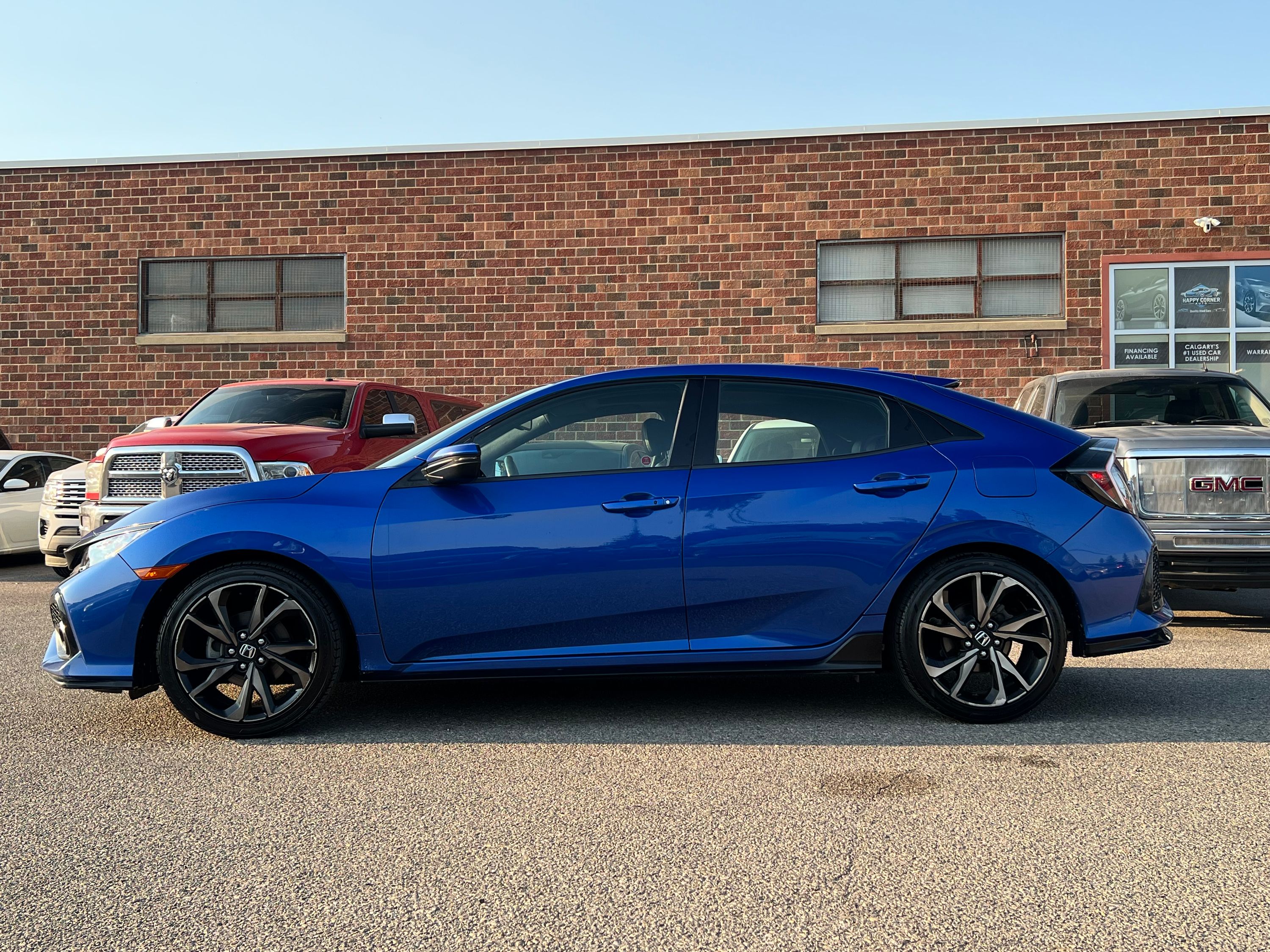 2018 Honda Civic Hatchback - Image 4