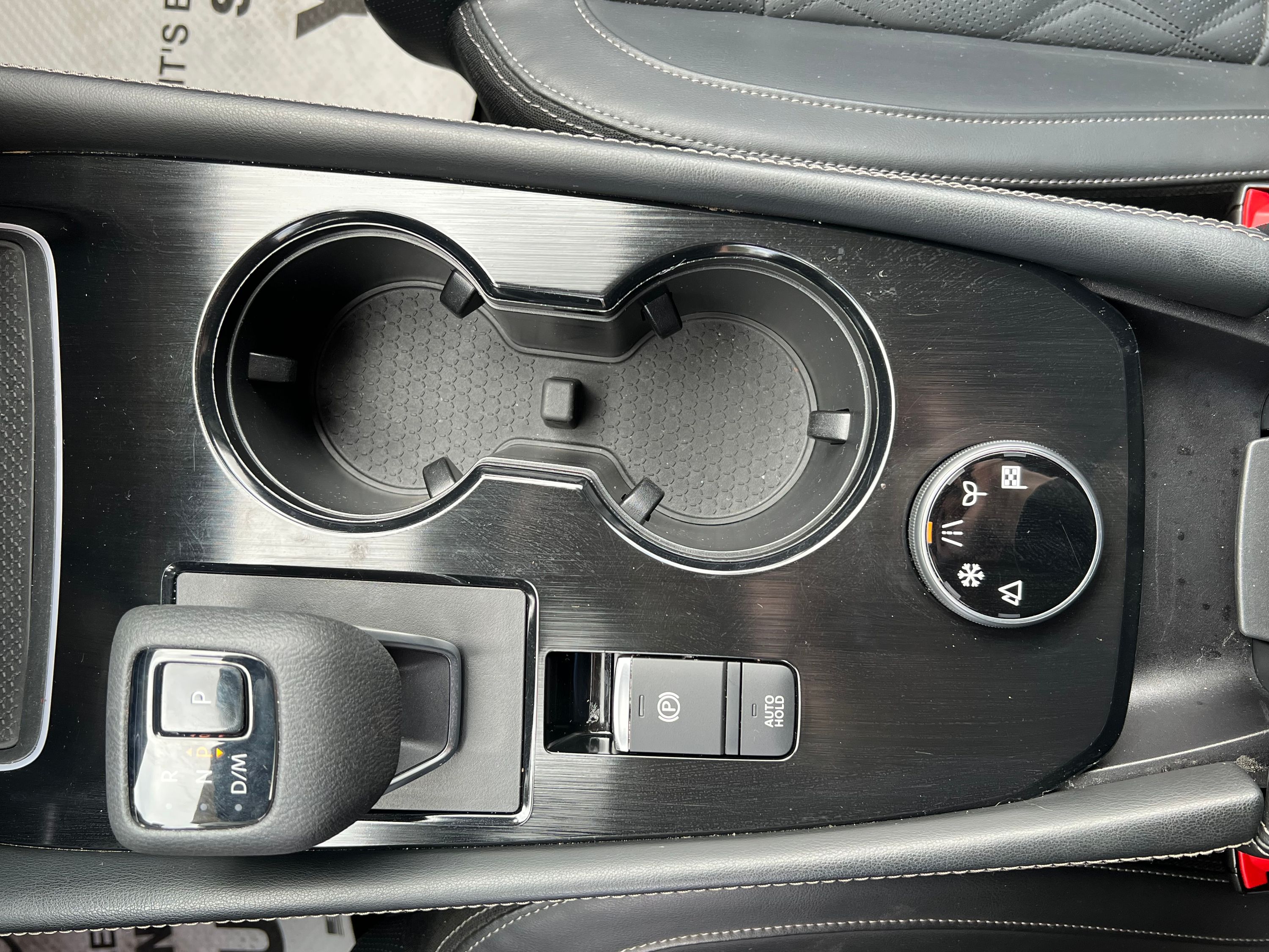 2023 Nissan Rogue Platinum - Image 20