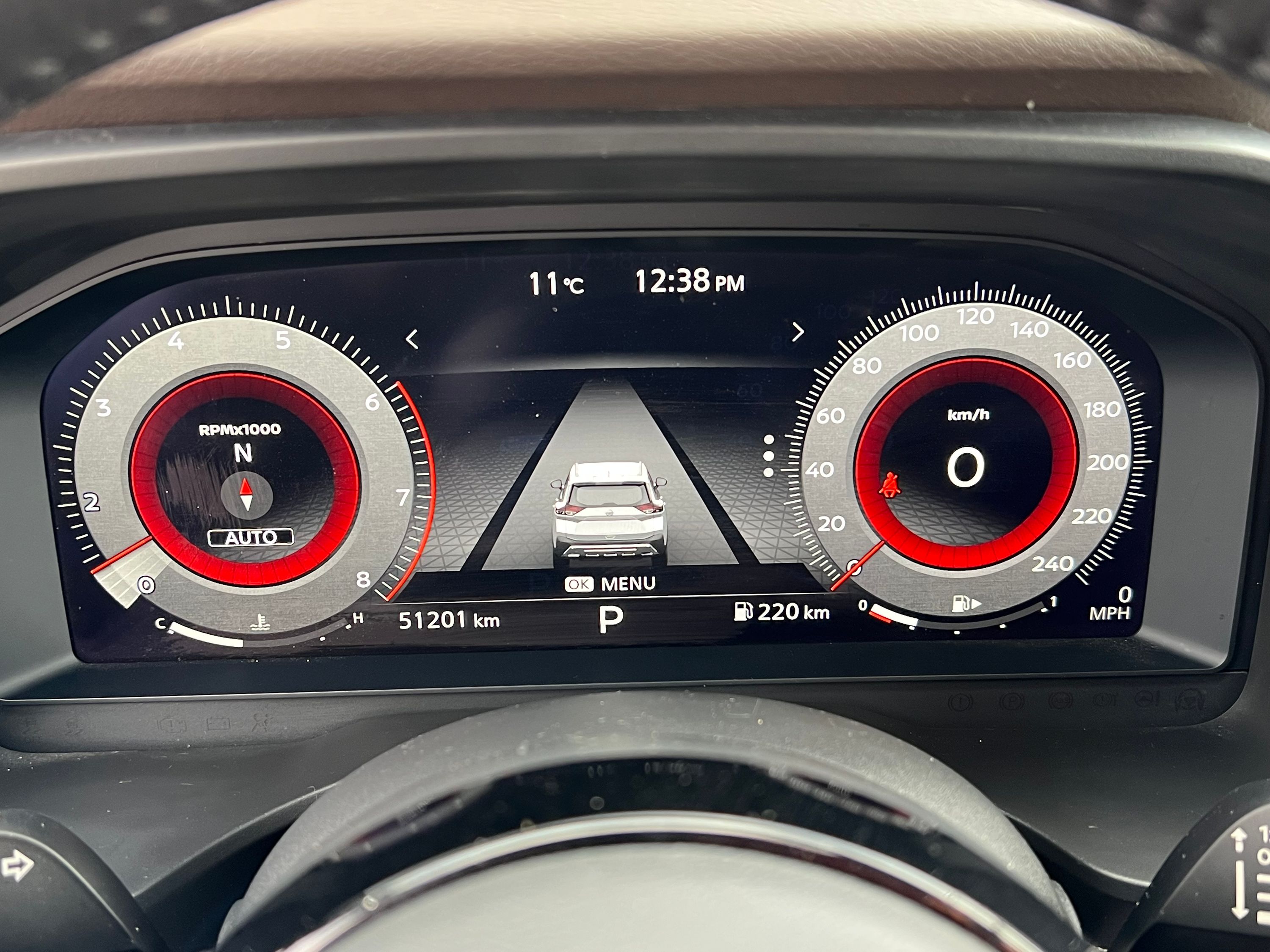 2023 Nissan Rogue Platinum - Image 16