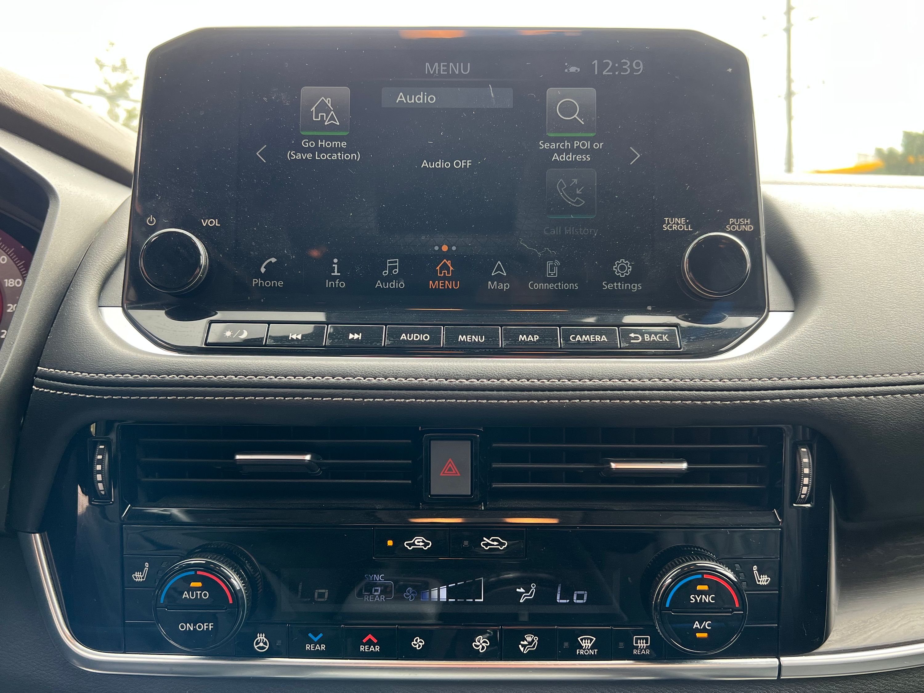 2023 Nissan Rogue Platinum - Image 19