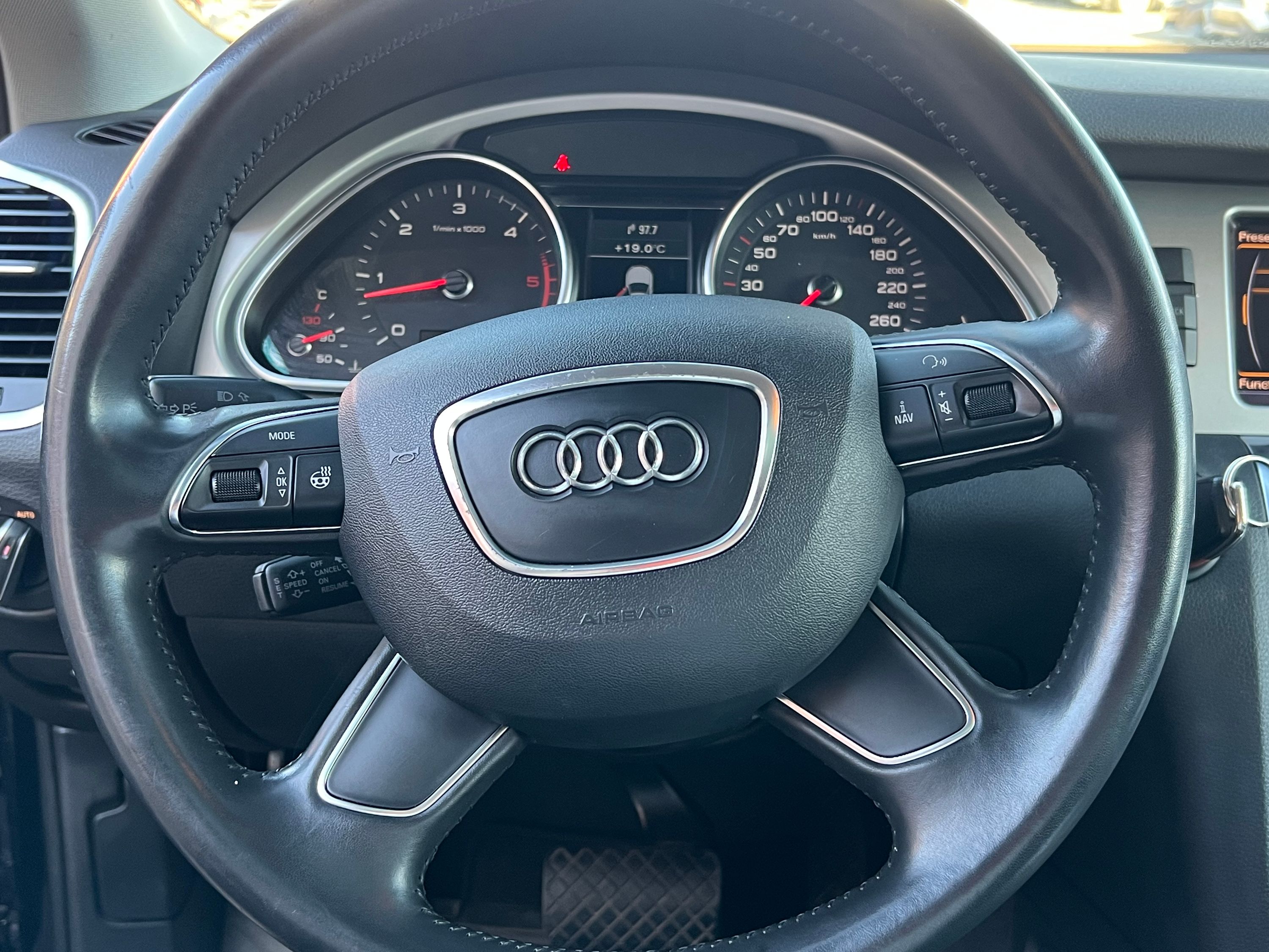 2014 Audi Q7 - Image 15