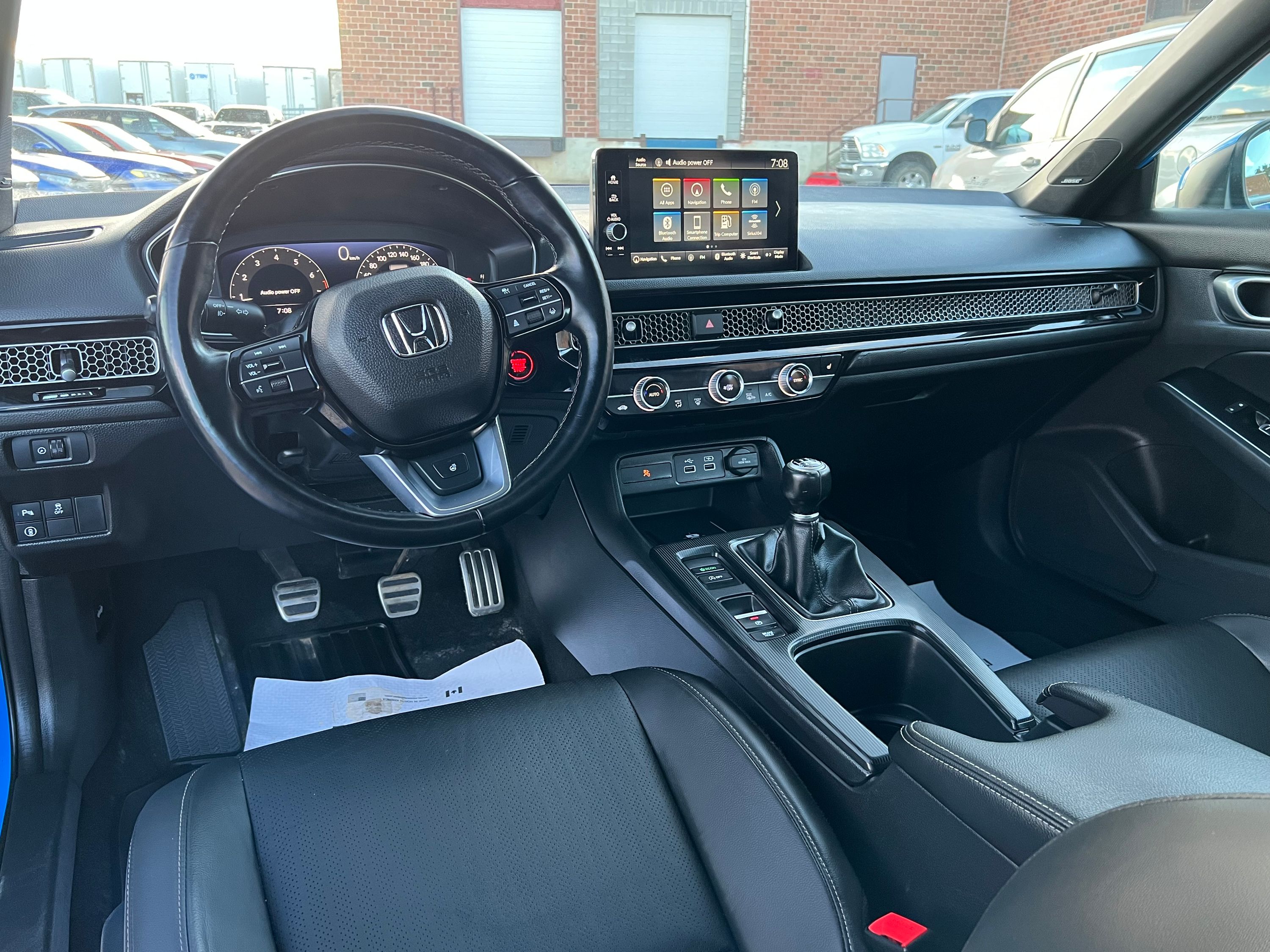 2023 Honda Civic Hatchback - Image 11