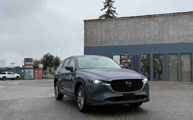 2025 Mazda CX-5 GS - Request more images