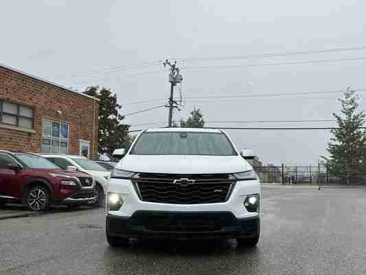 2022 Chevrolet Traverse RS, photo 2