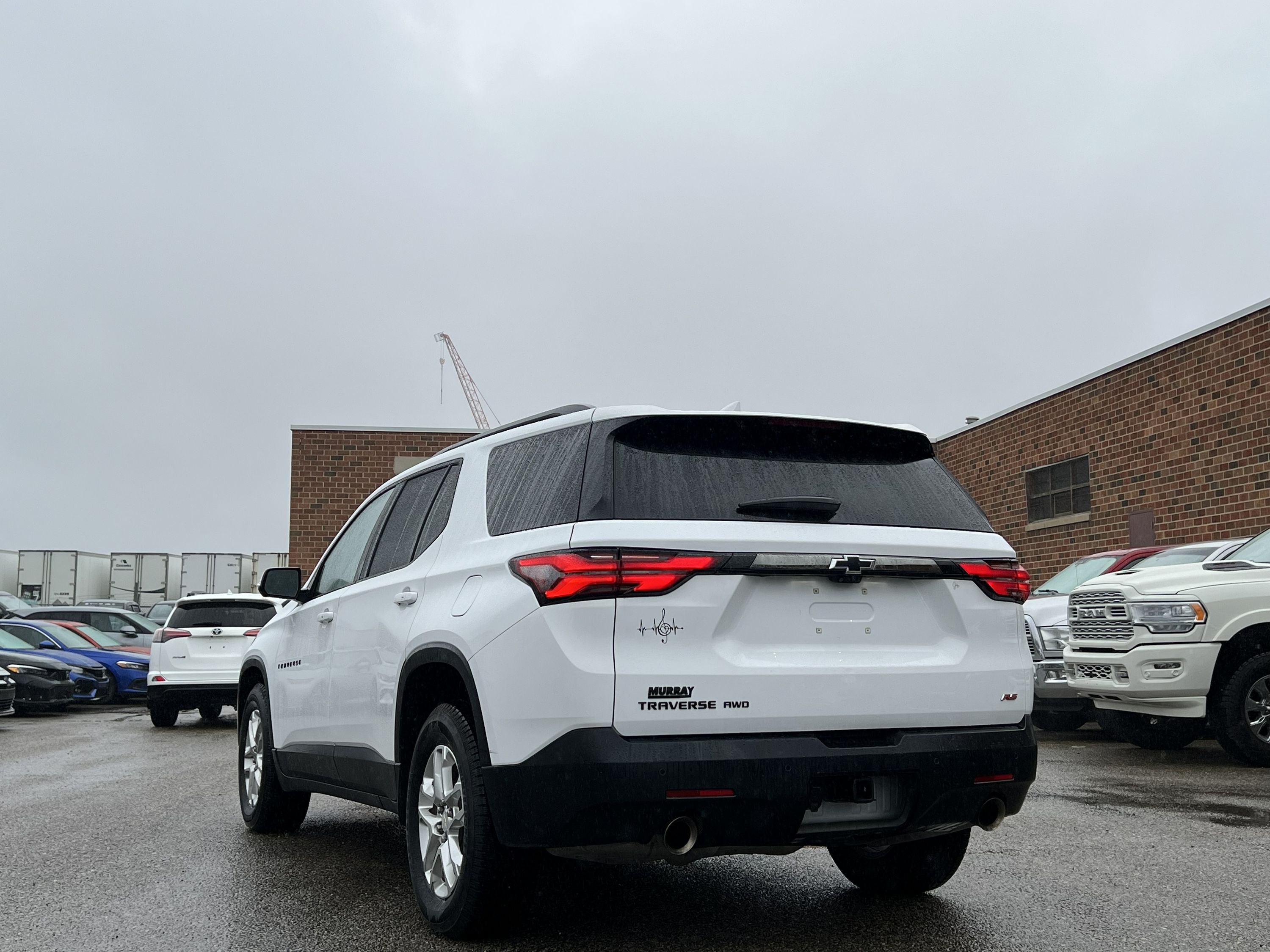 2022 Chevrolet Traverse - Image 5