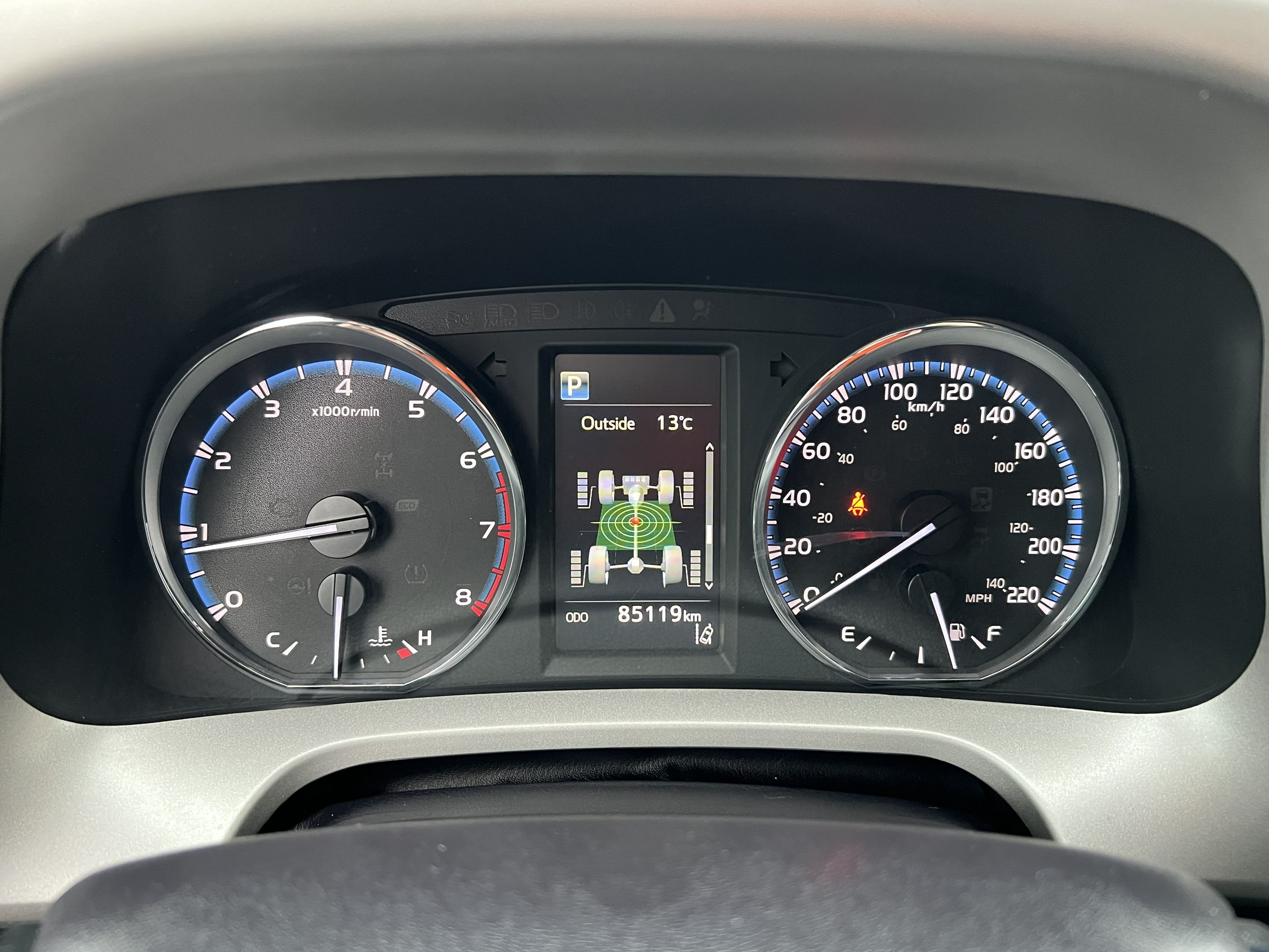2018 Toyota RAV4 - Image 16