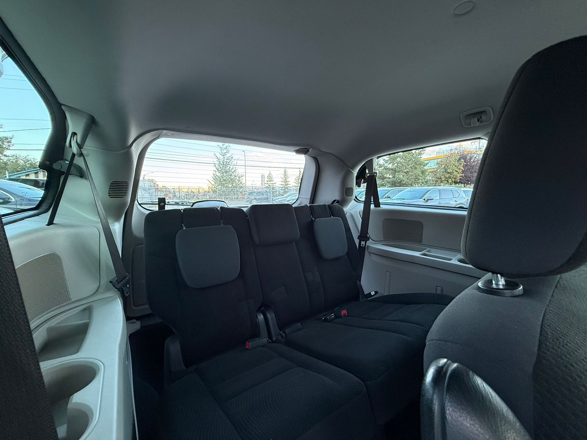 2019 Dodge Grand Caravan - Image 15
