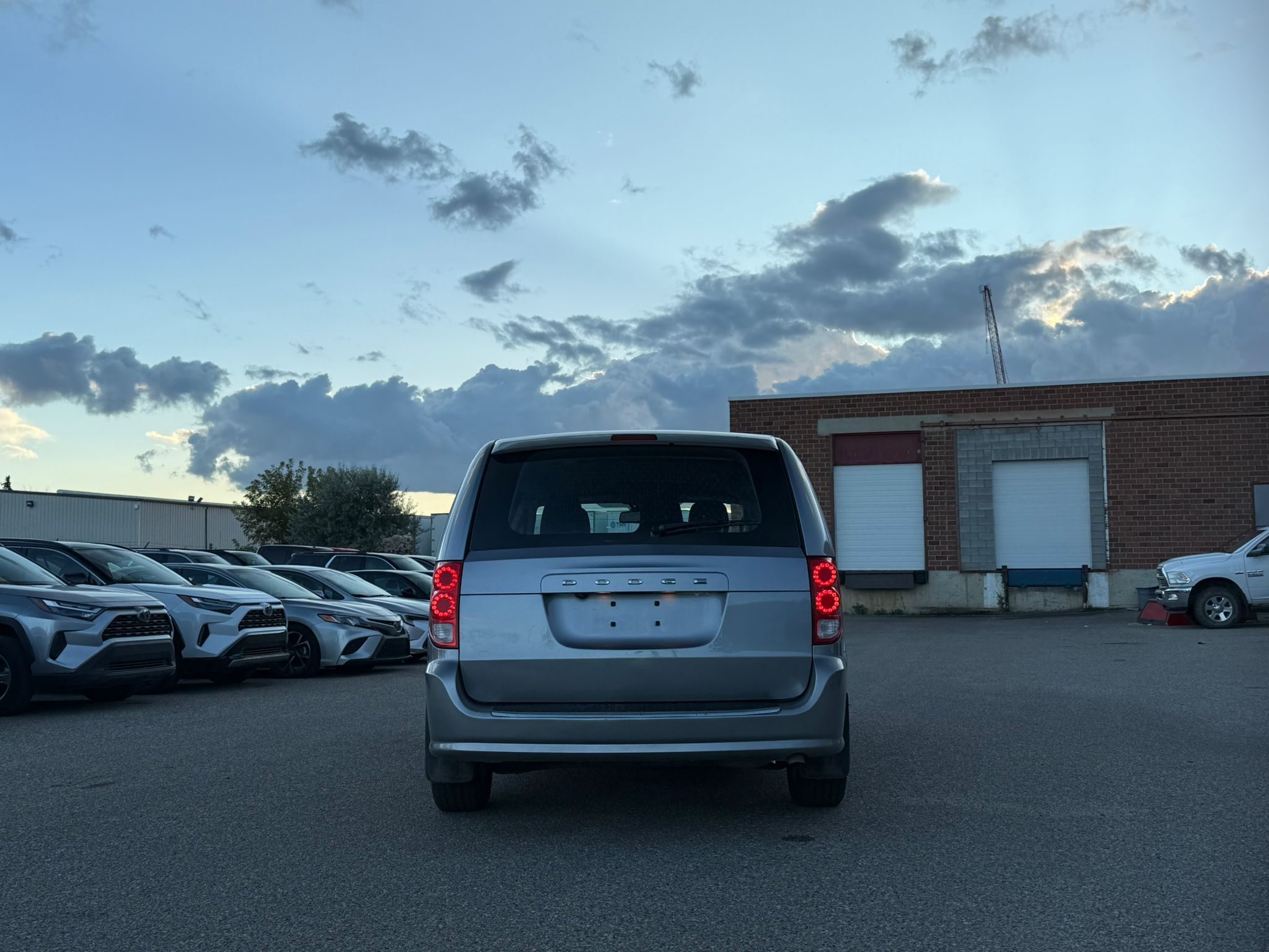 2019 Dodge Grand Caravan - Image 6