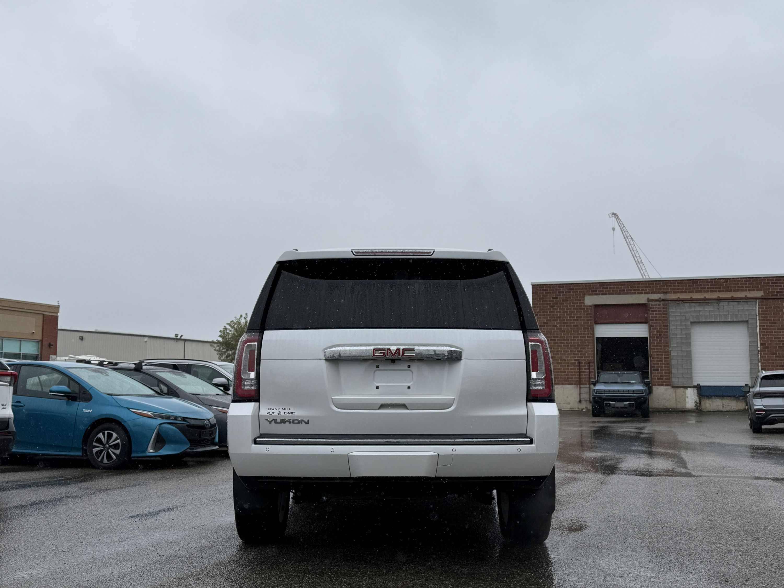 2018 GMC Yukon - Image 6