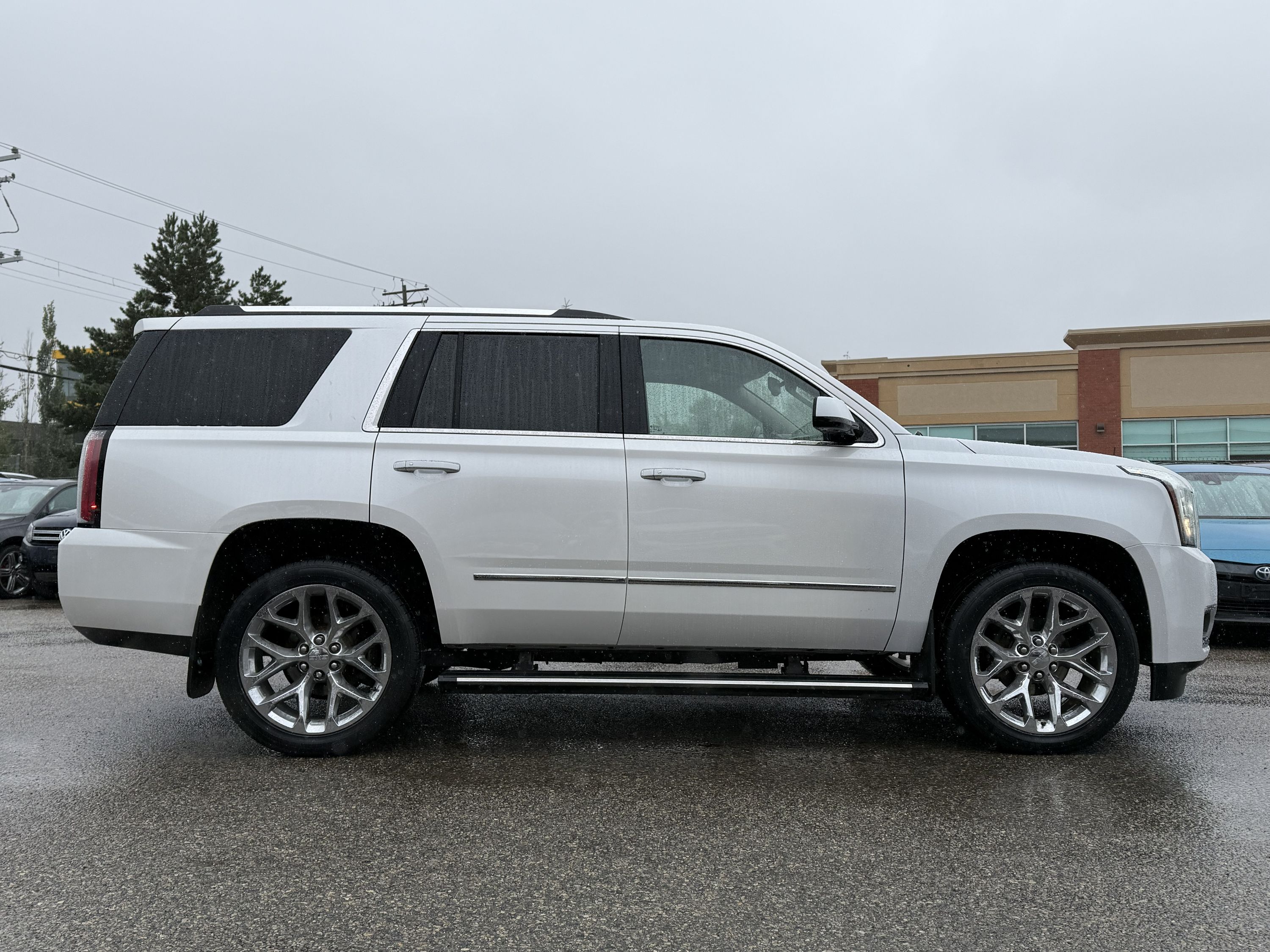 2018 GMC Yukon - Image 8