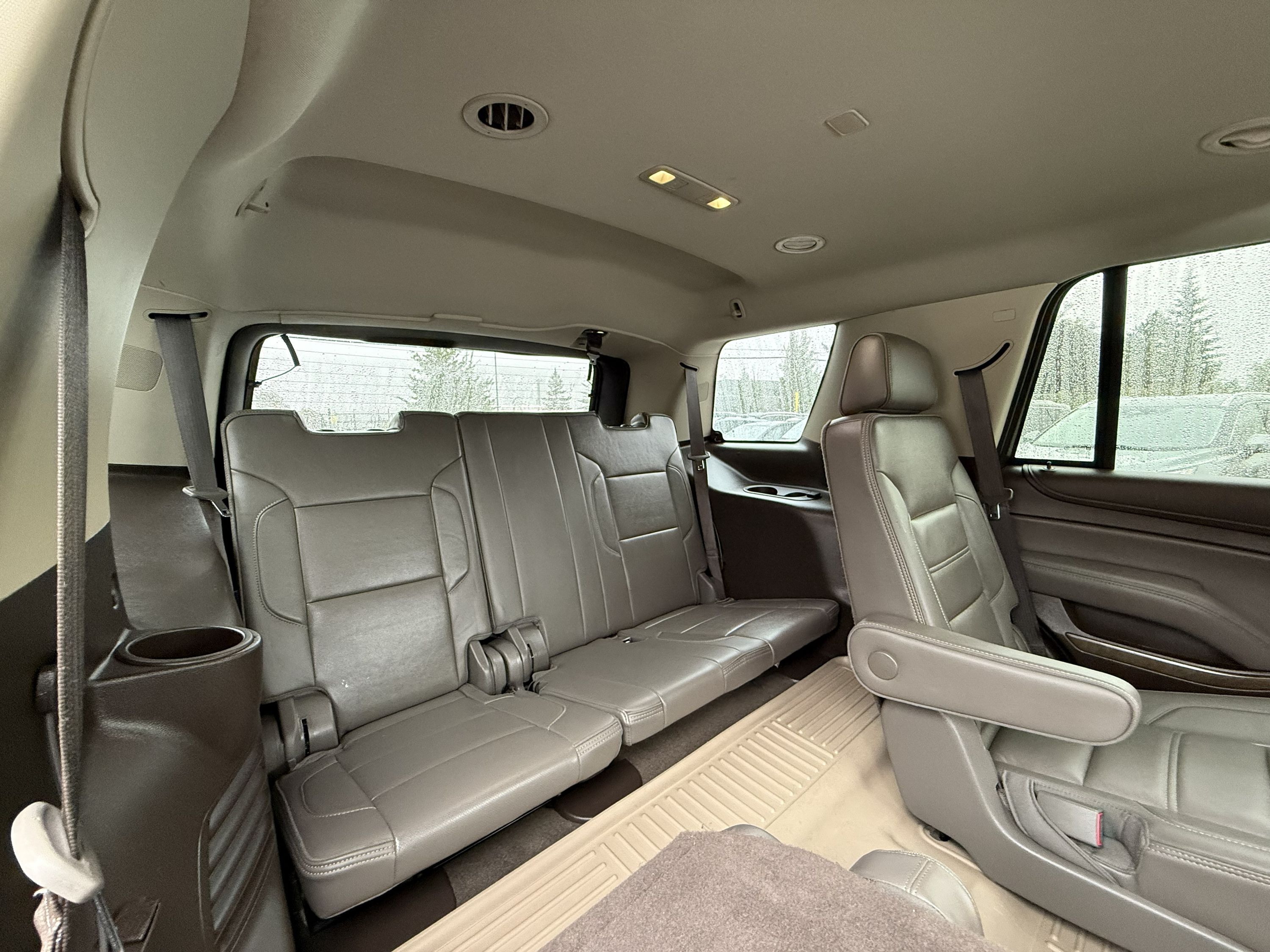 2018 GMC Yukon - Image 14