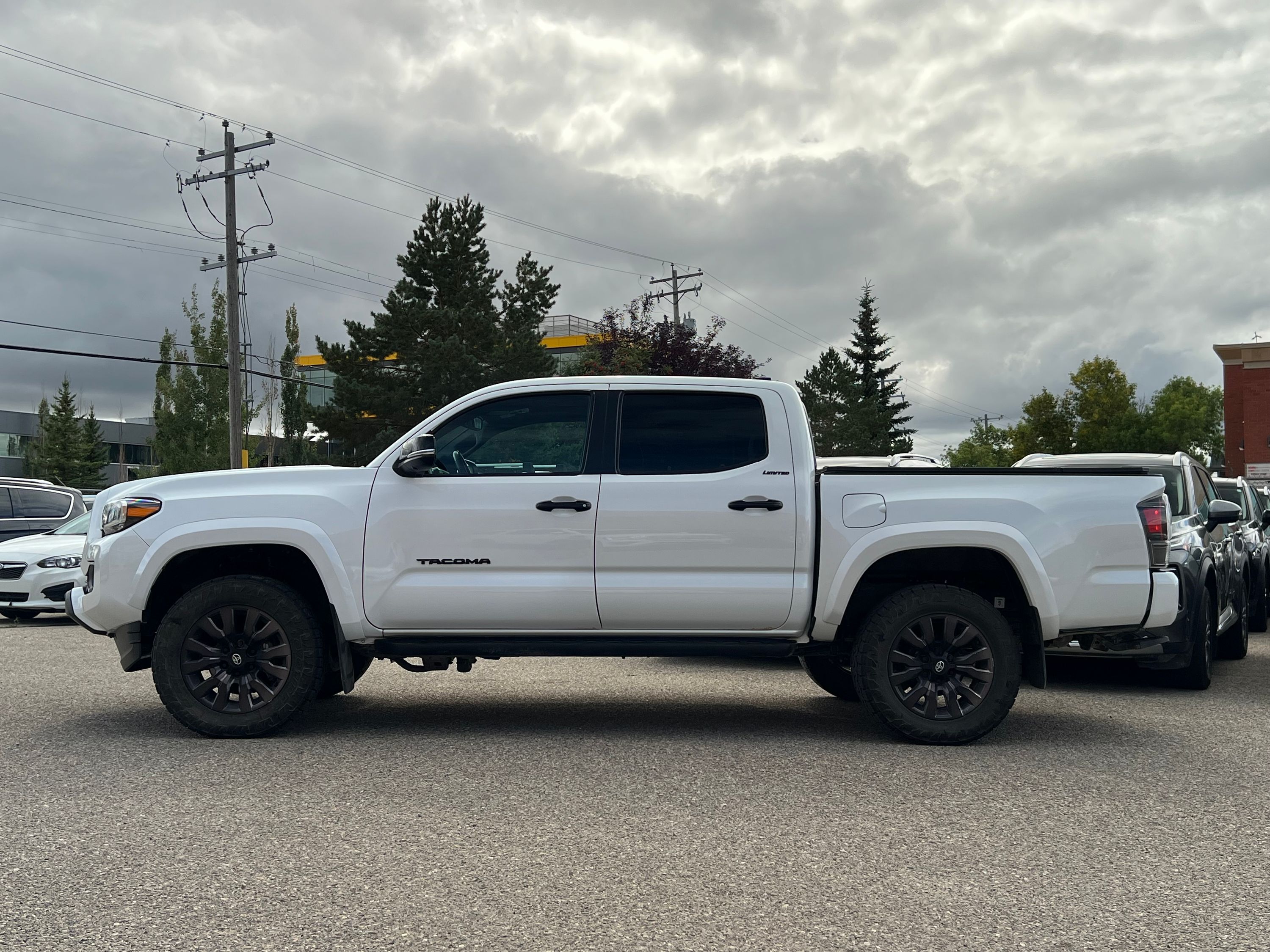 2021 Toyota Tacoma - Image 4
