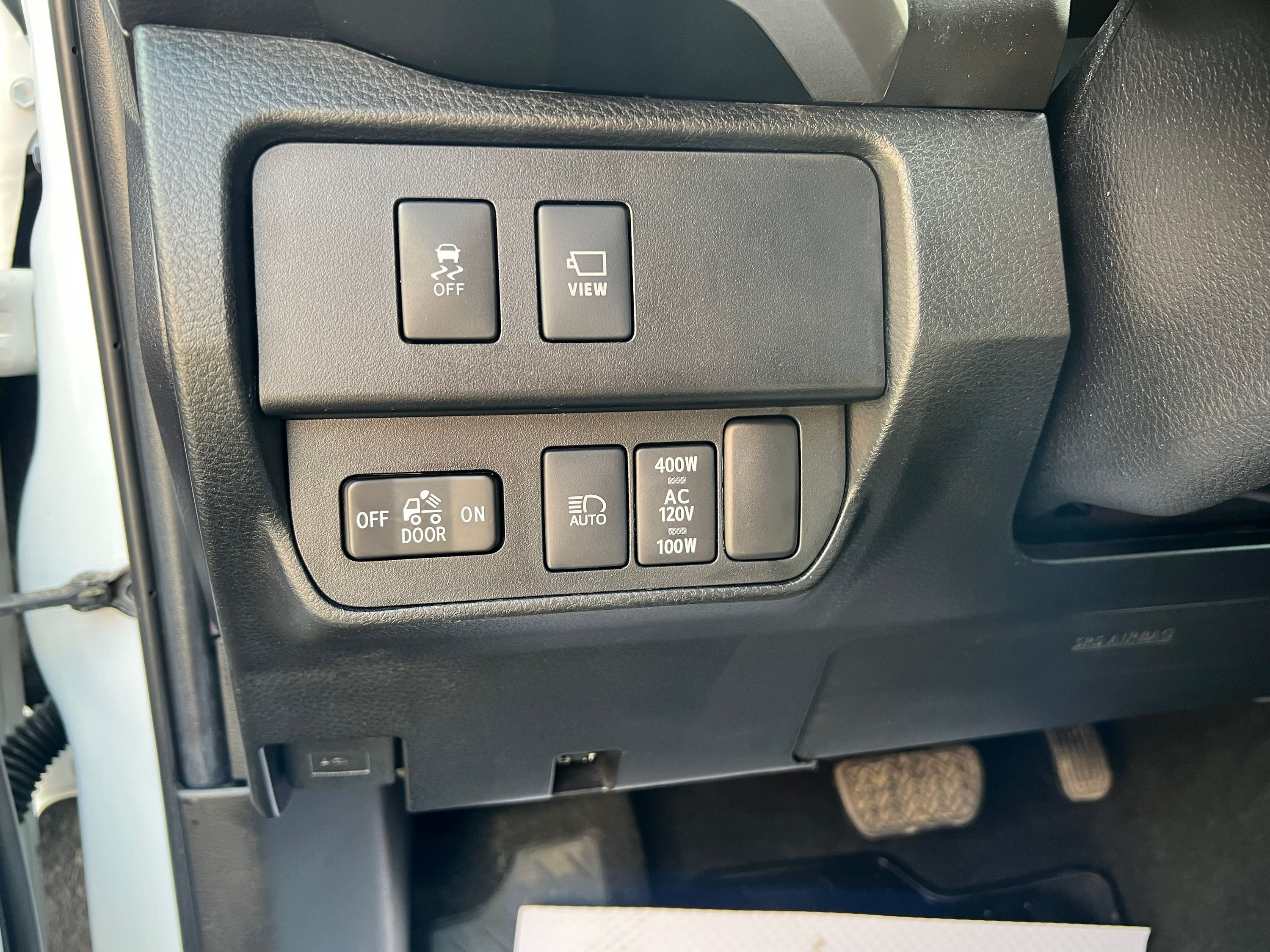 2021 Toyota Tacoma - Image 17