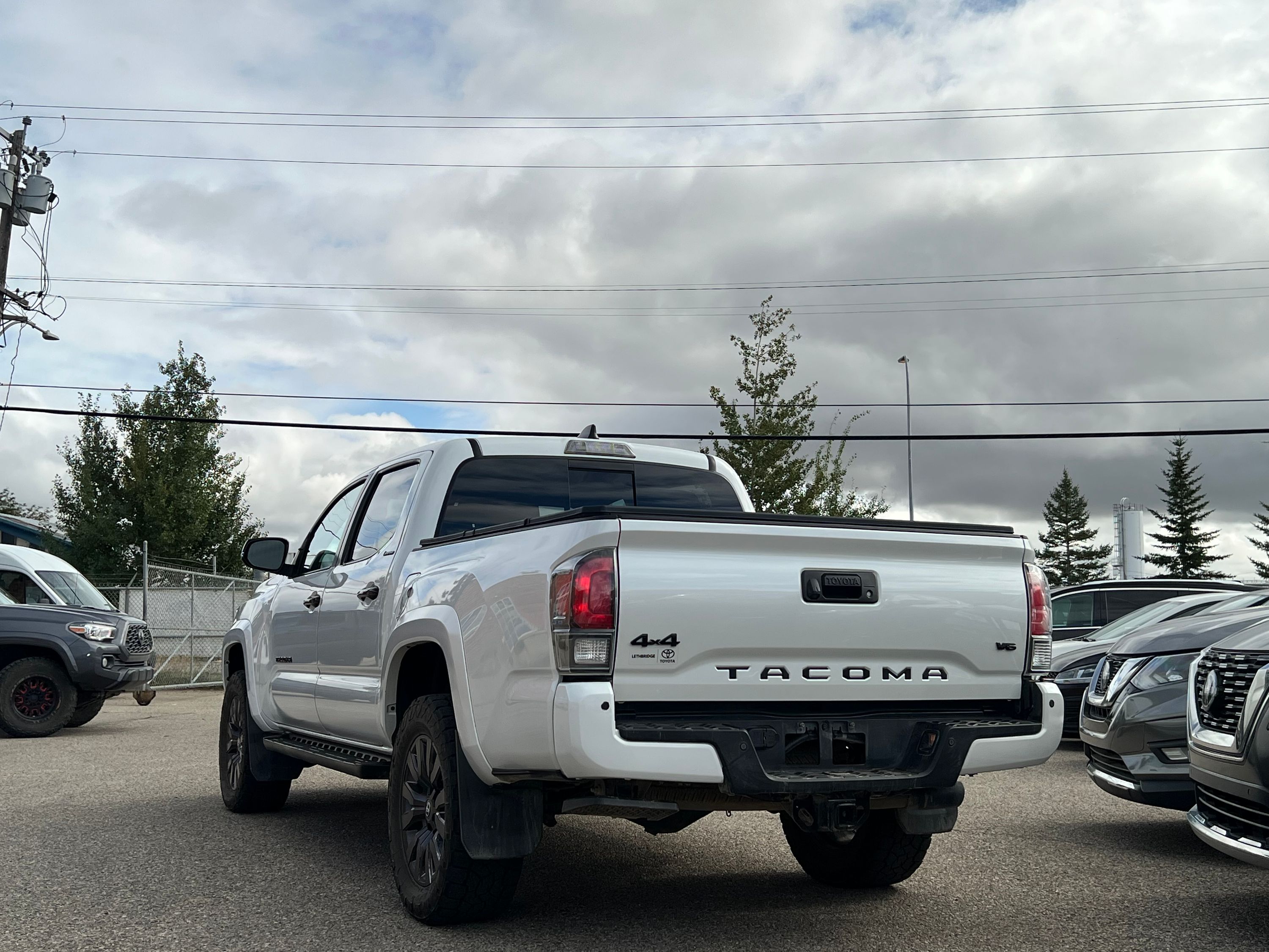 2021 Toyota Tacoma - Image 5