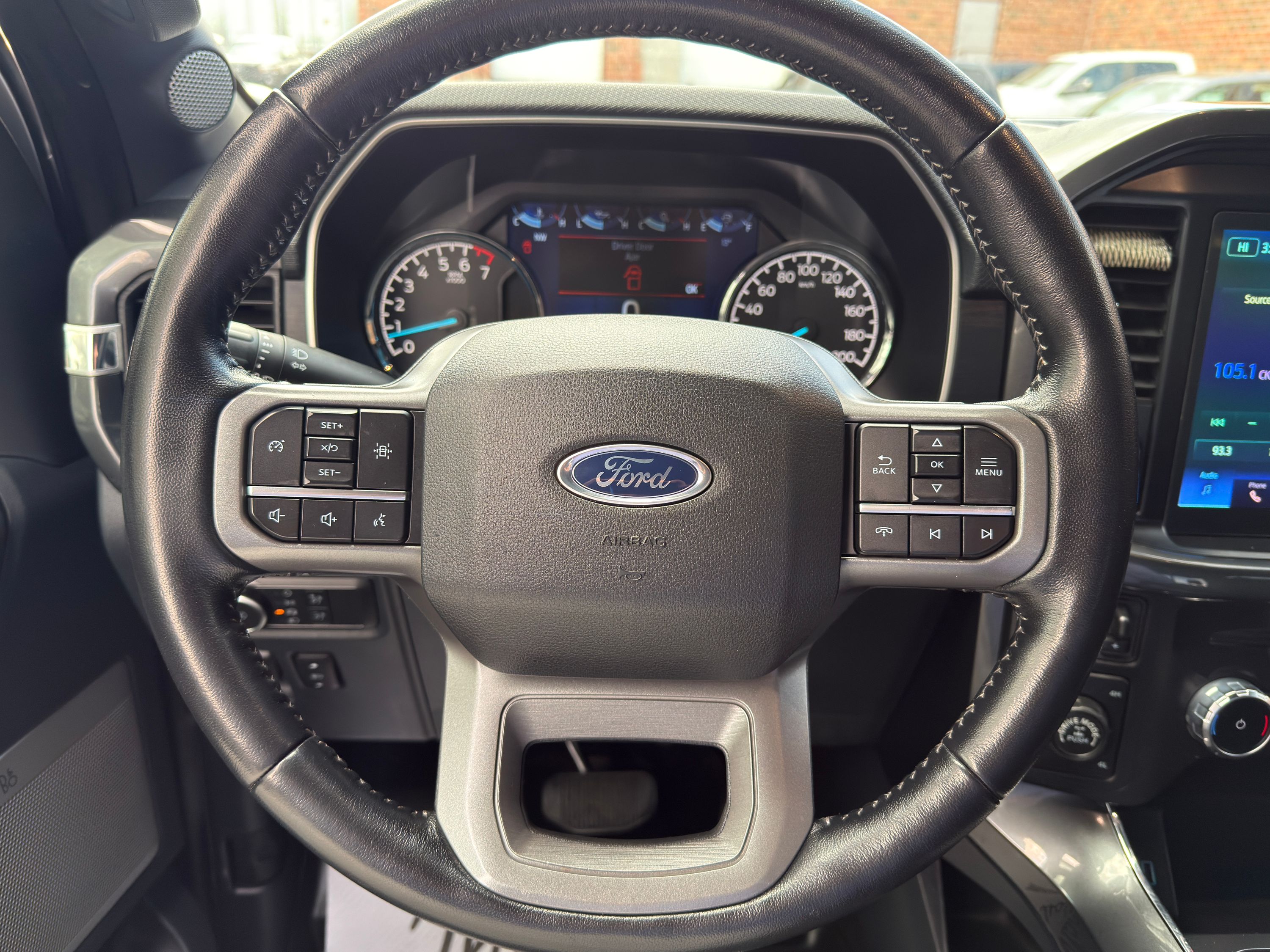 2022 Ford F-150 - Image 12
