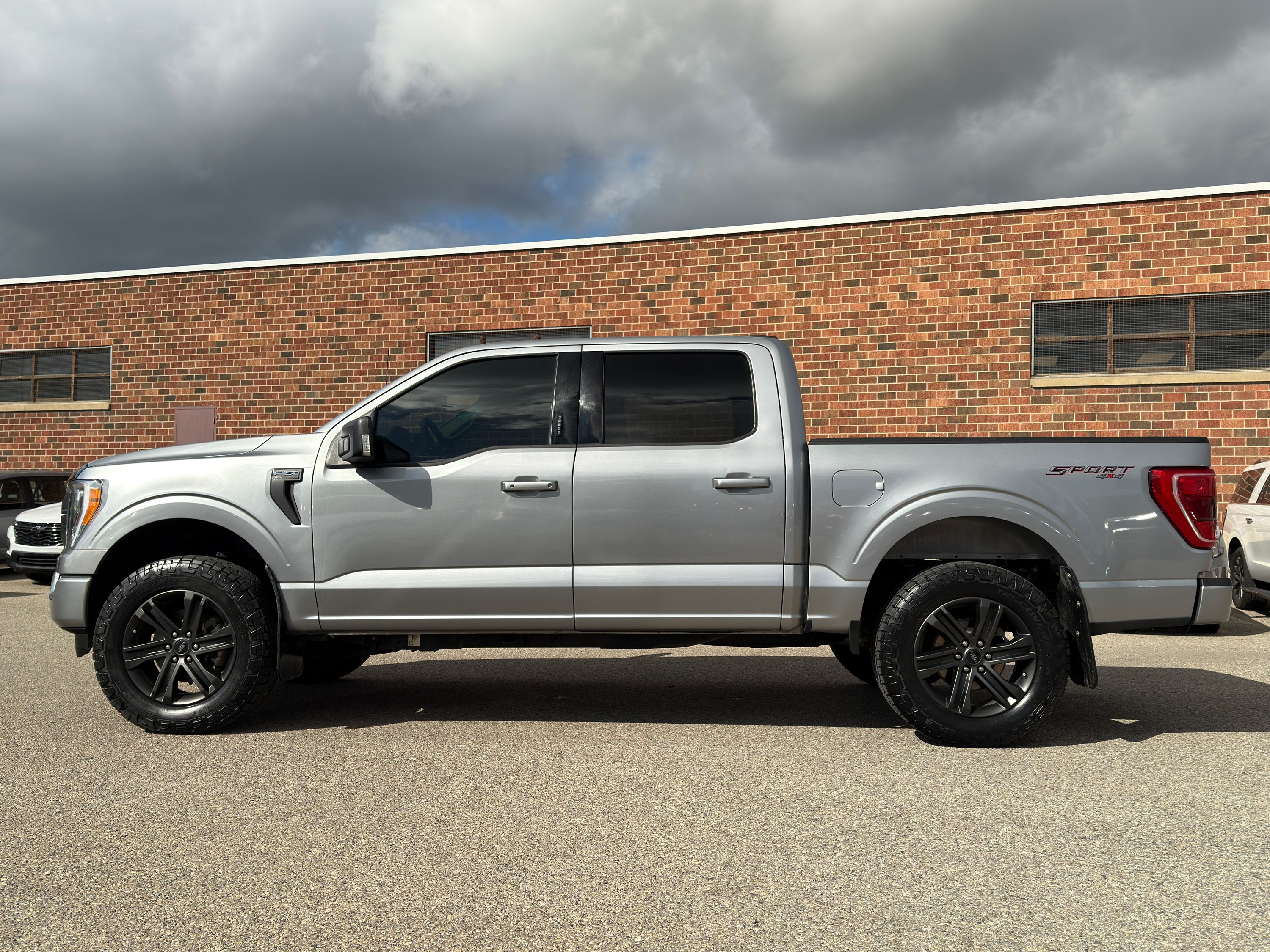 2022 Ford F-150 - Image 4