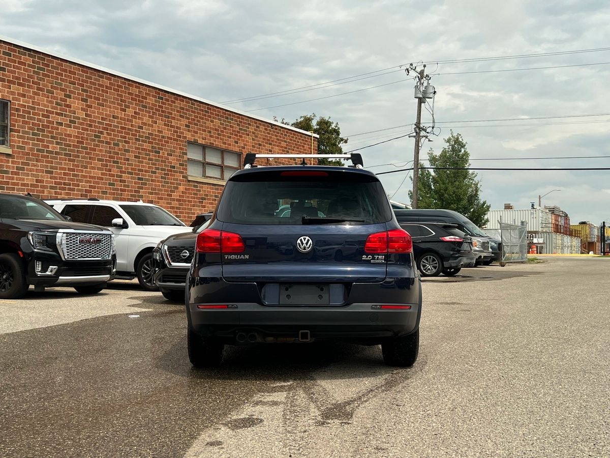 2012 Volkswagen Tiguan - Image 6