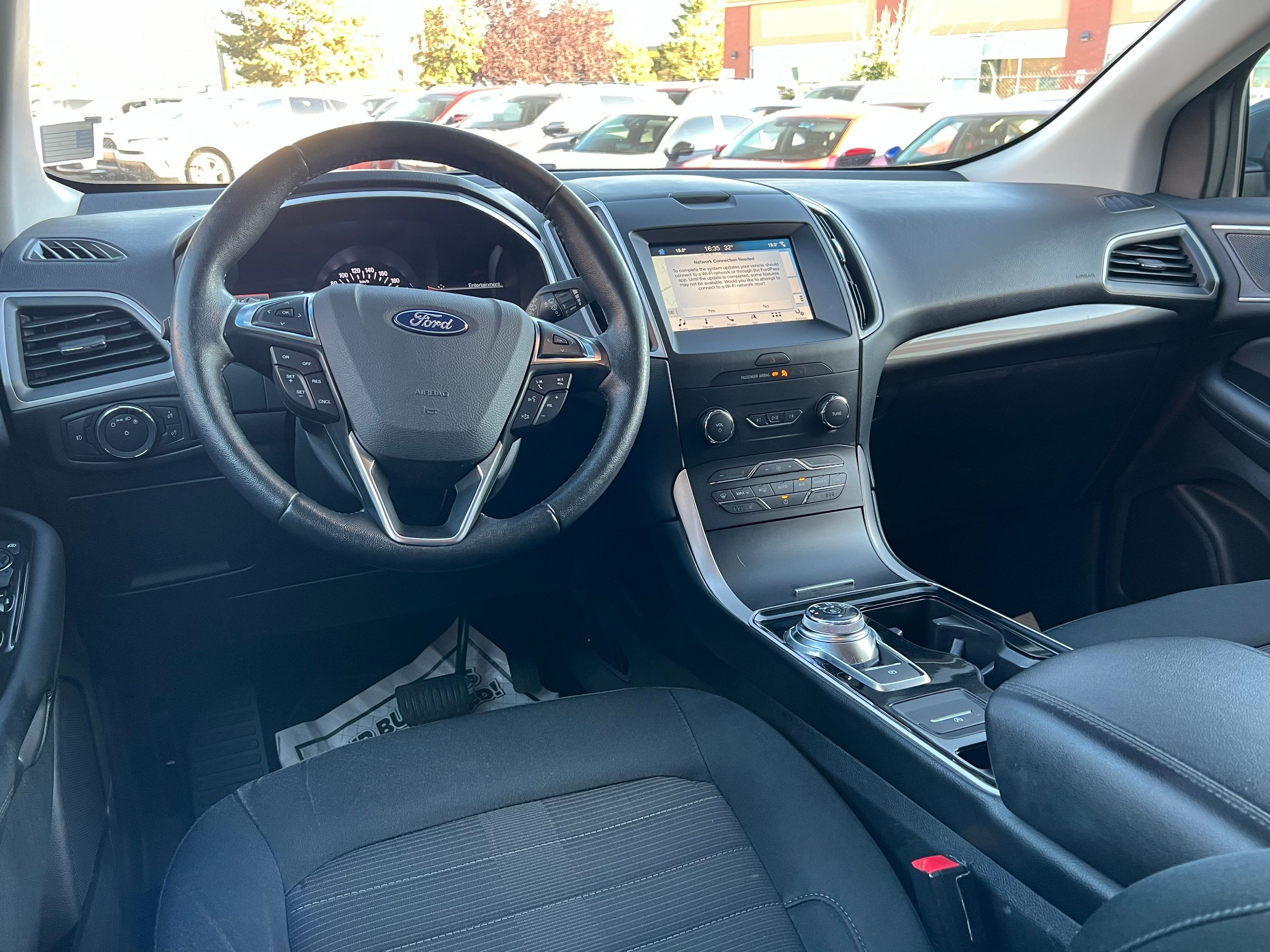 2019 Ford Edge - Image 9