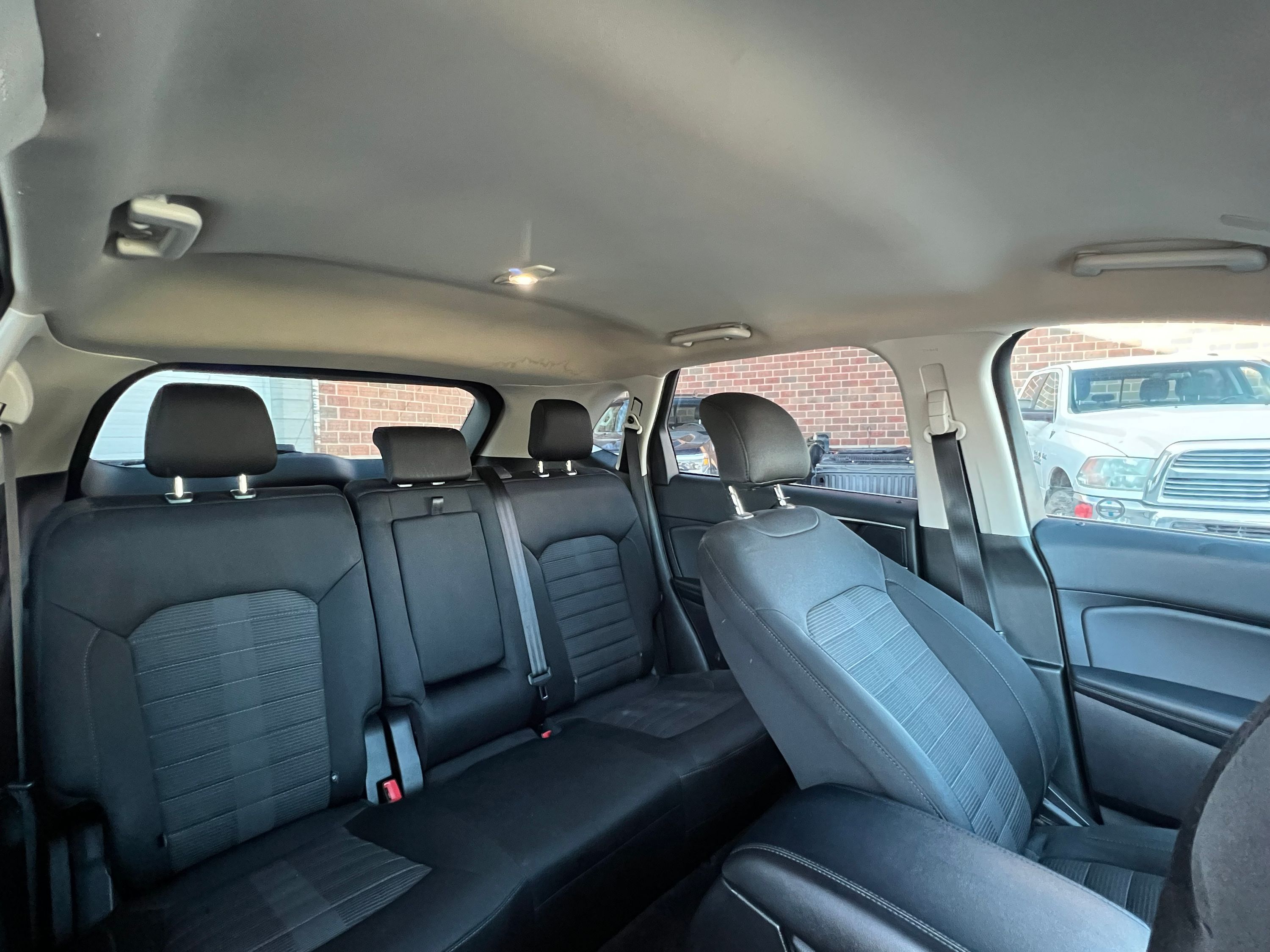 2019 Ford Edge - Image 12