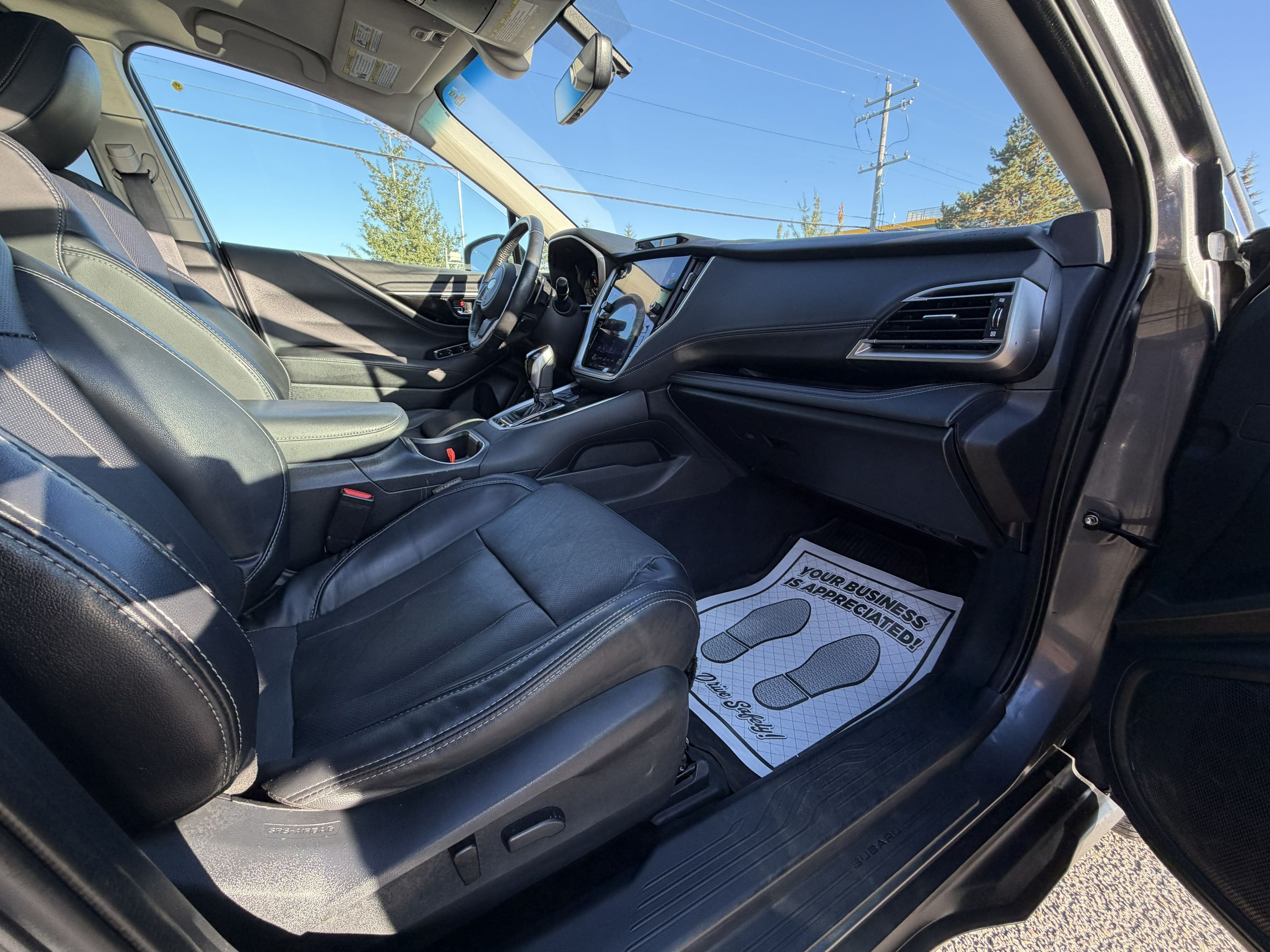 2022 Subaru Outback - Image 17