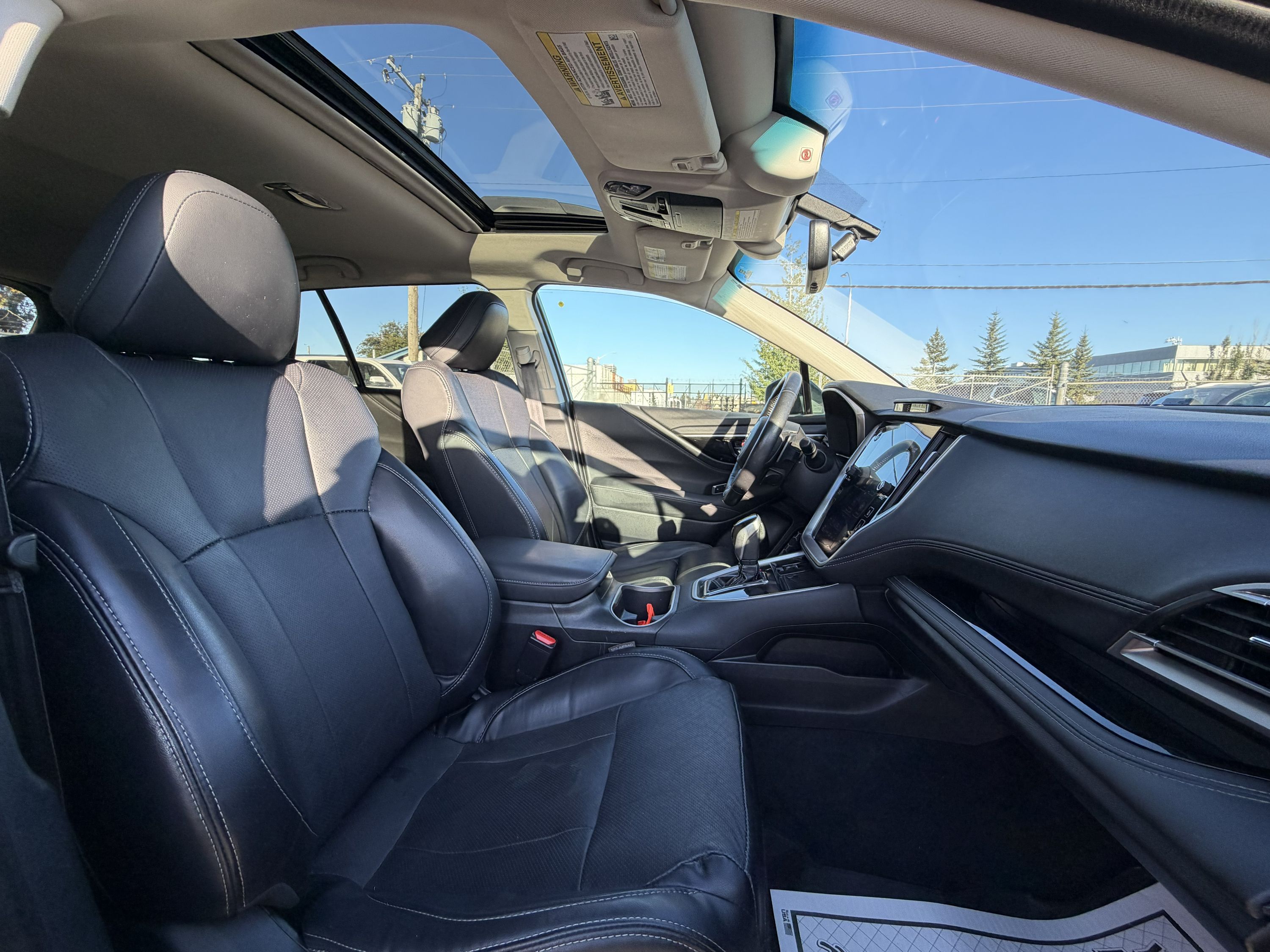2022 Subaru Outback - Image 18
