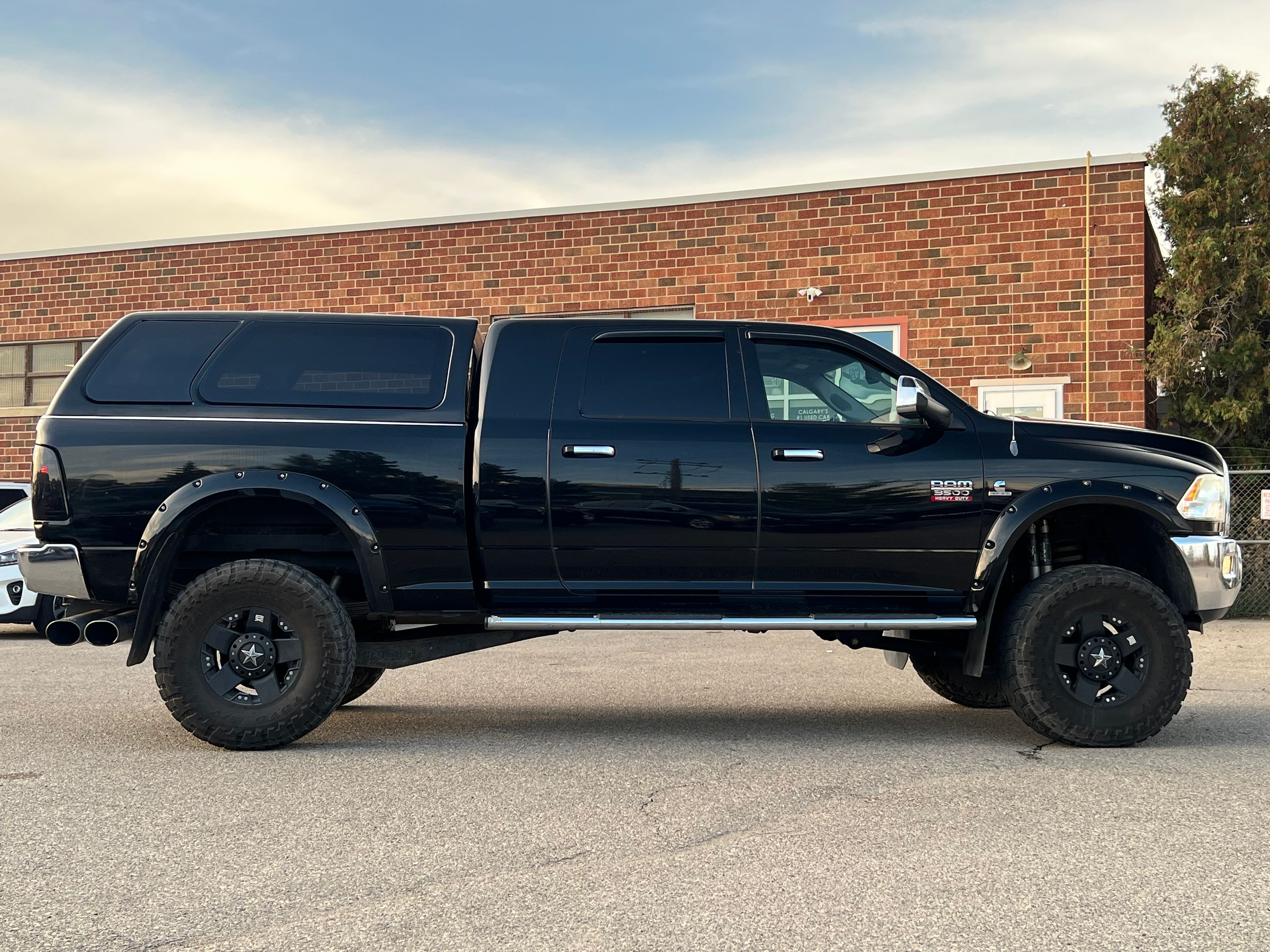 2012 Dodge Ram 3500 Pickup - Image 8