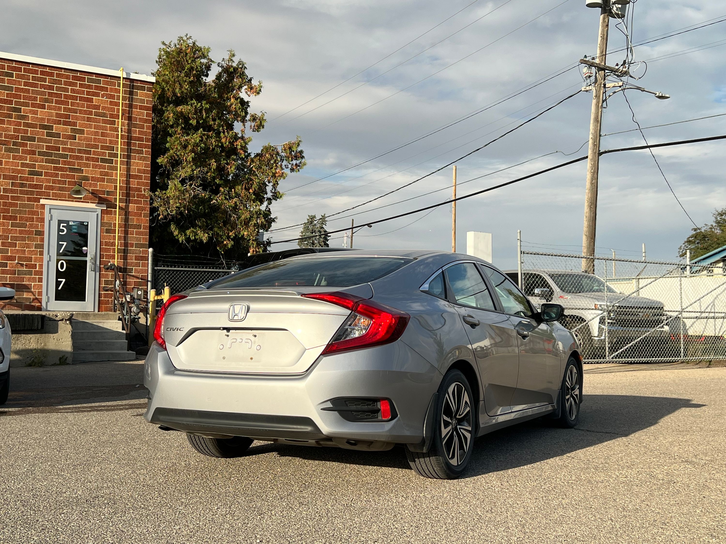 2017 Honda Civic Sedan - Image 7