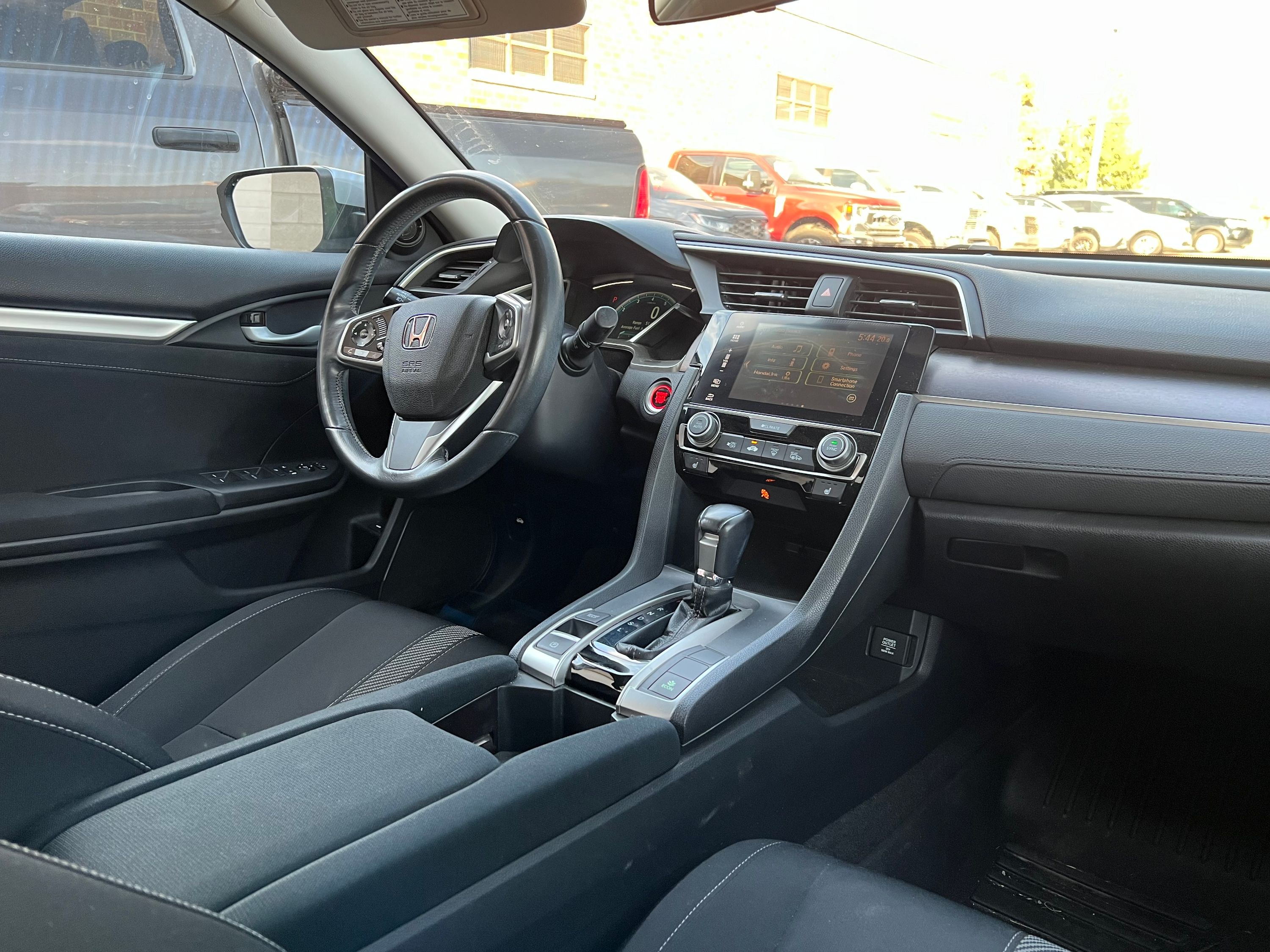 2017 Honda Civic Sedan - Image 13