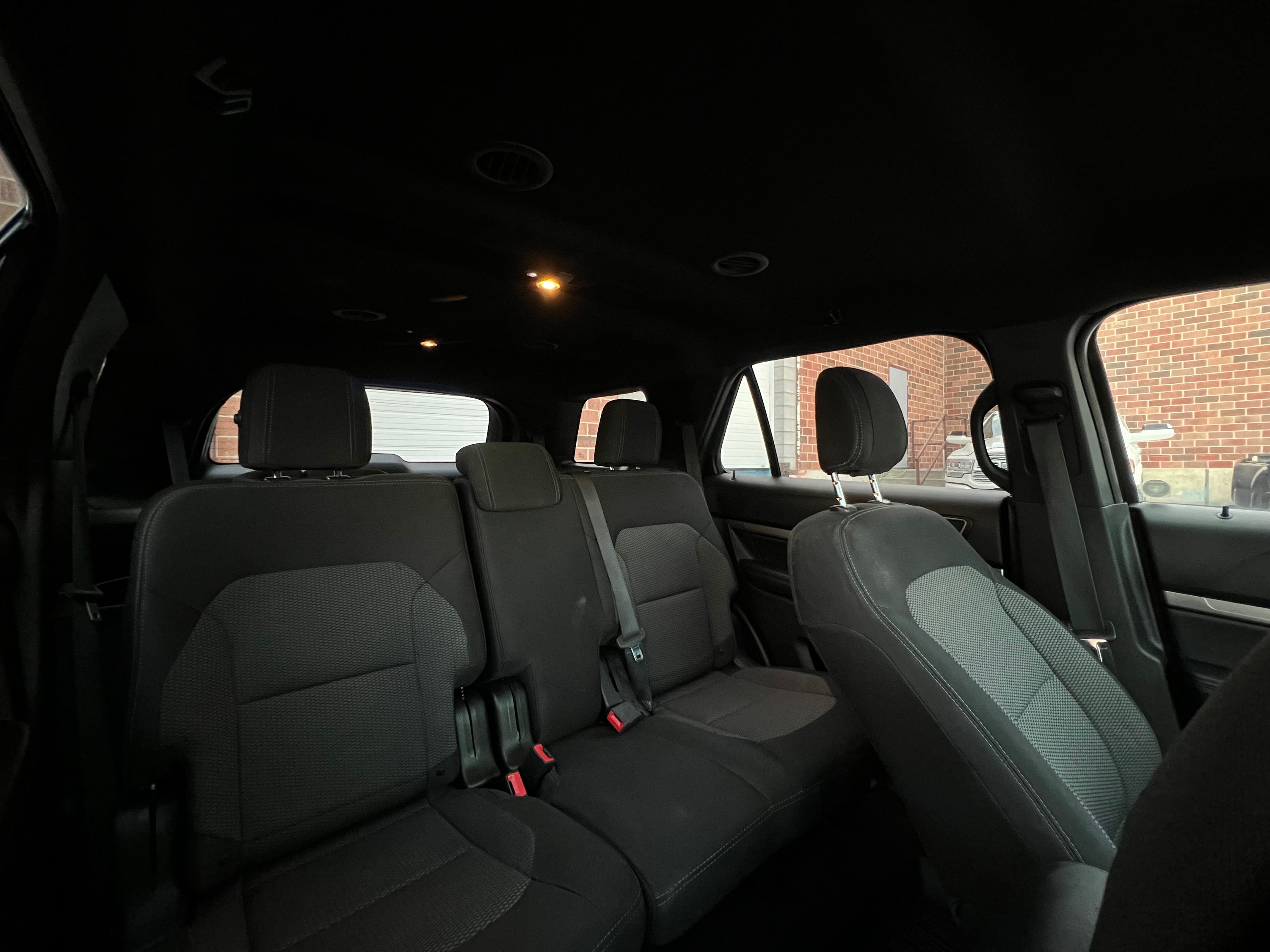 2018 Ford Explorer - Image 14