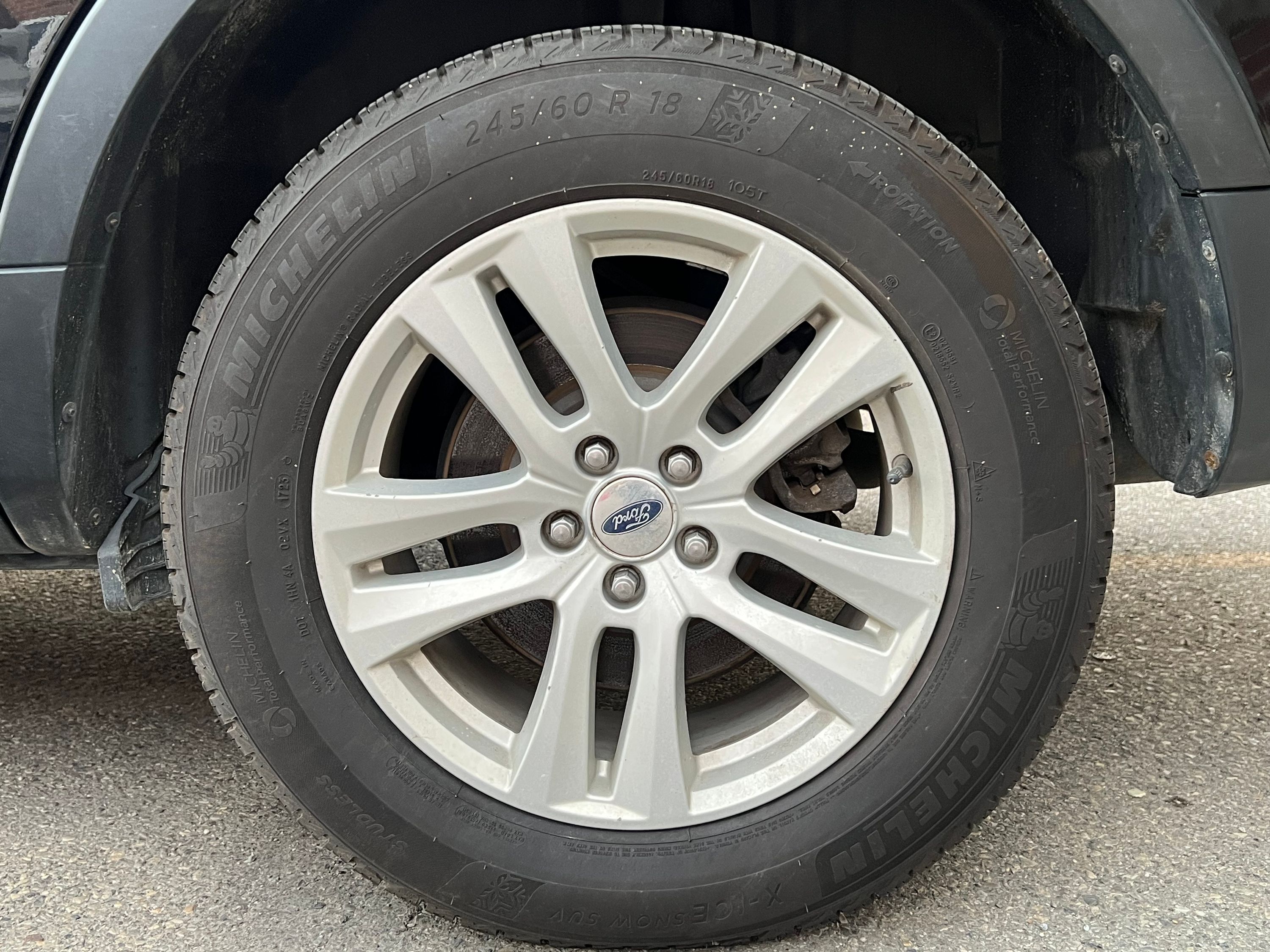 2018 Ford Explorer - Image 9
