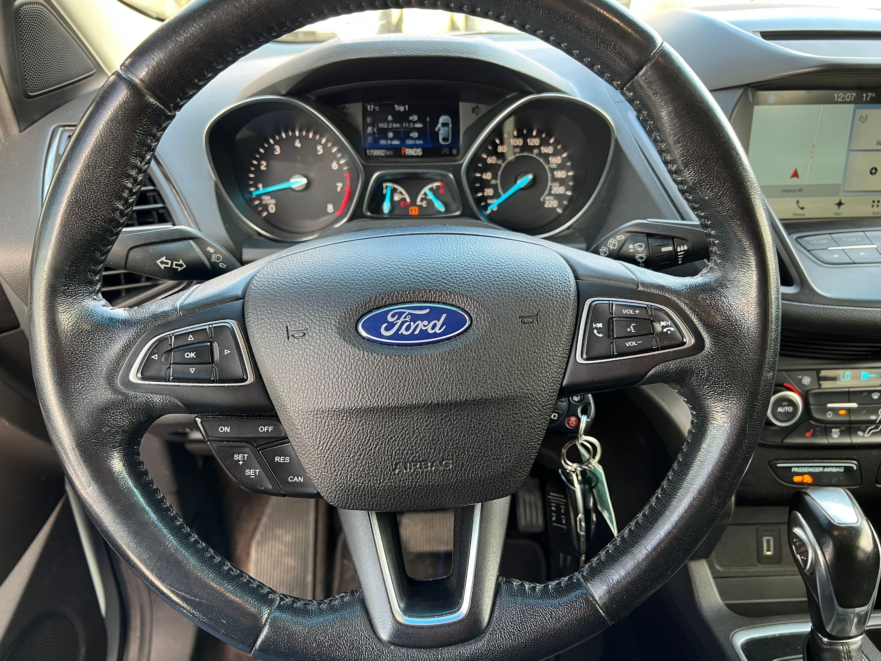 2018 Ford Escape SEL - Image 15