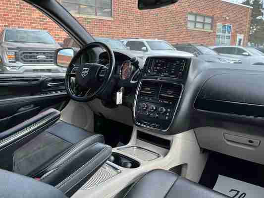 2019 Dodge Grand Caravan SXT Premium Plus, photo 13
