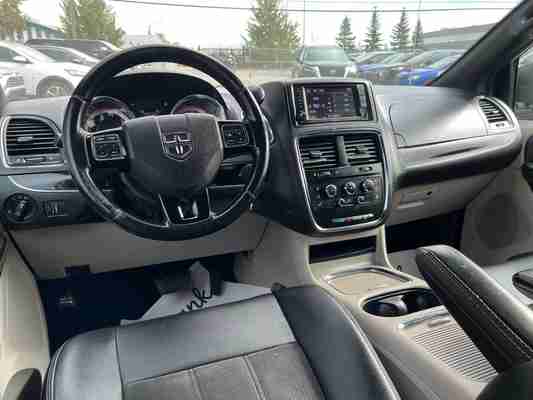 2019 Dodge Grand Caravan SXT Premium Plus, photo 11