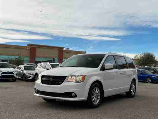 2019 Dodge Grand Caravan SXT Premium Plus, photo 3