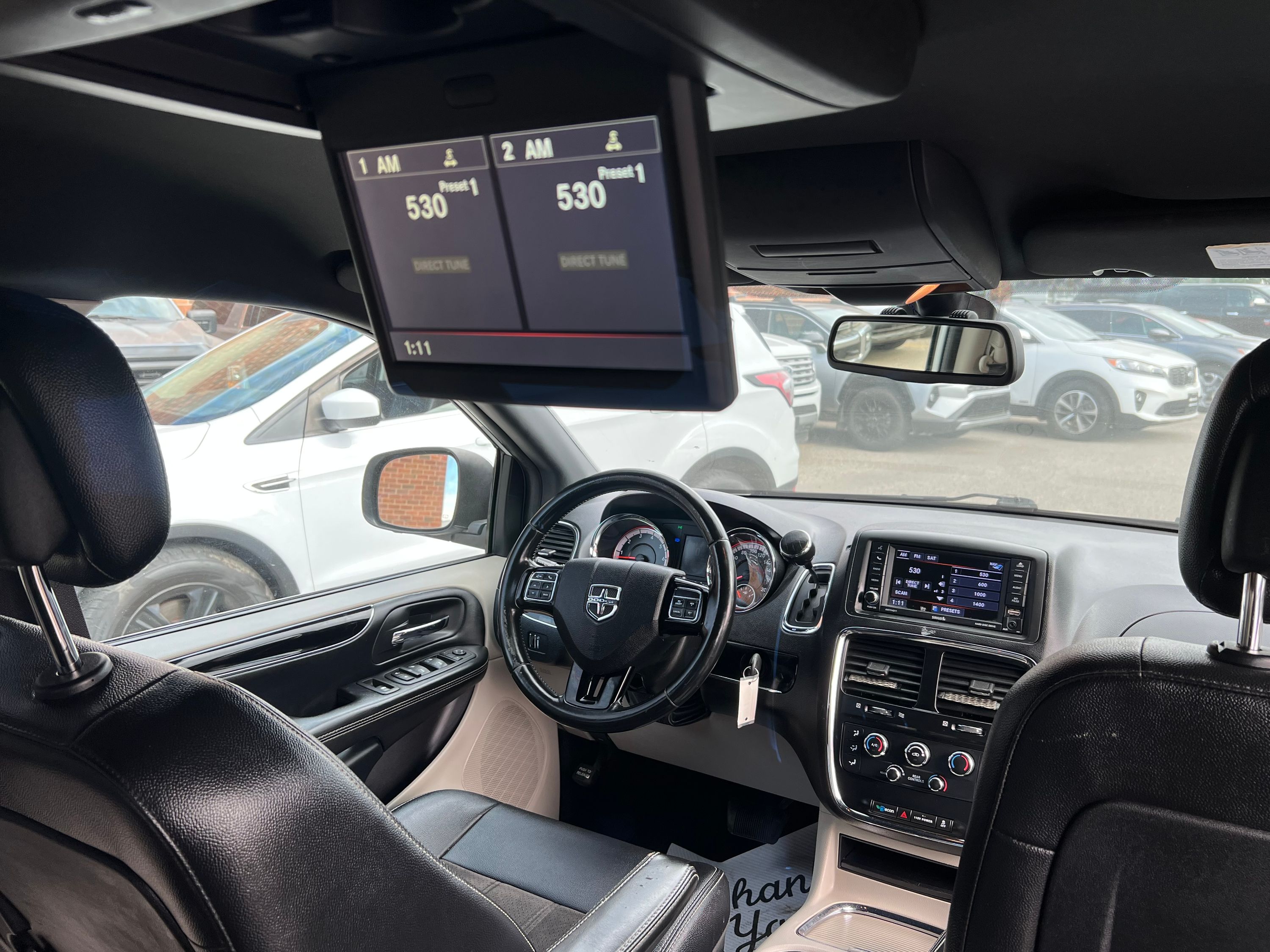 2019 Dodge Grand Caravan SXT Premium Plus - Image 16