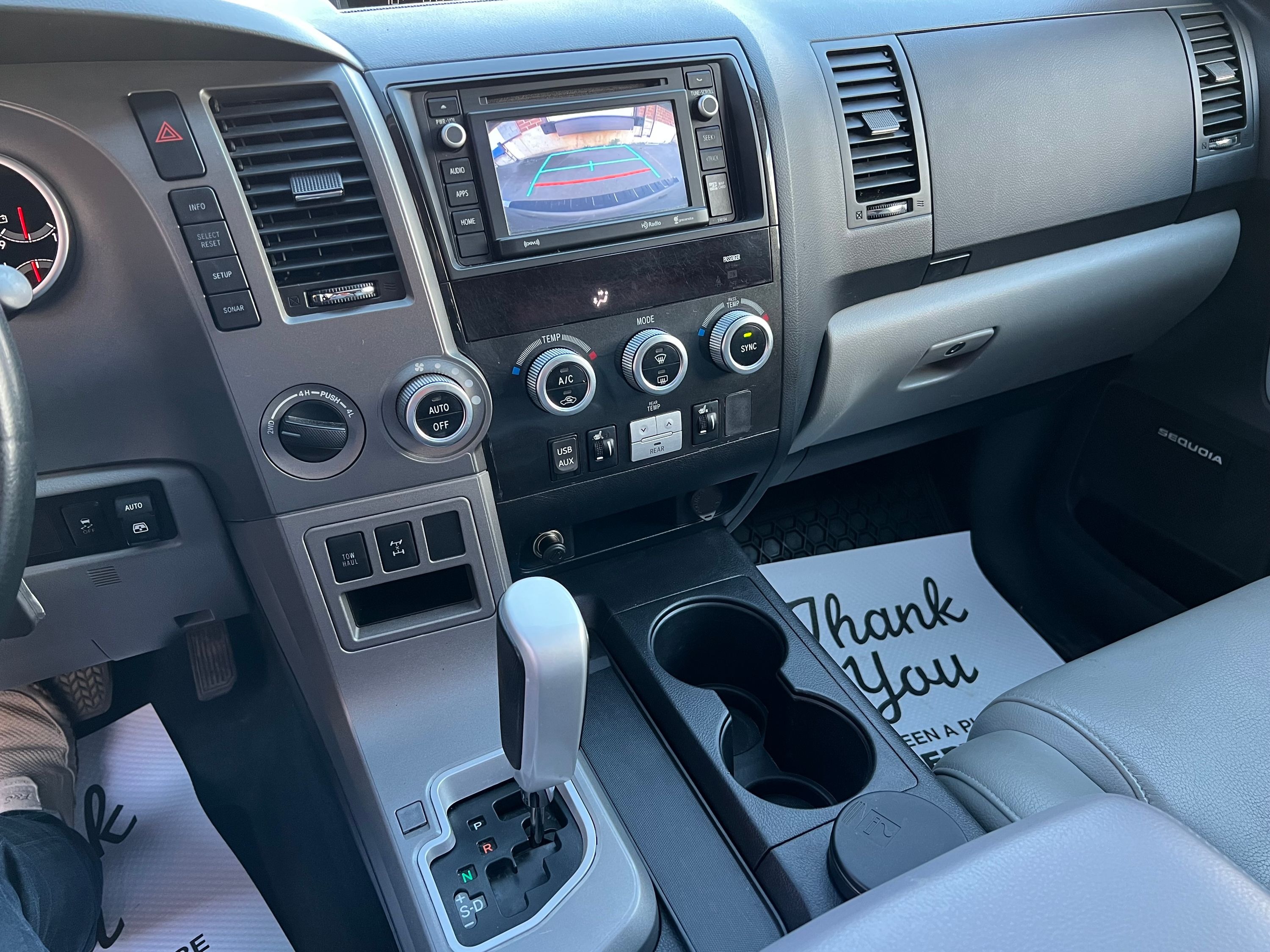 2017 Toyota Sequoia Limited - Image 18