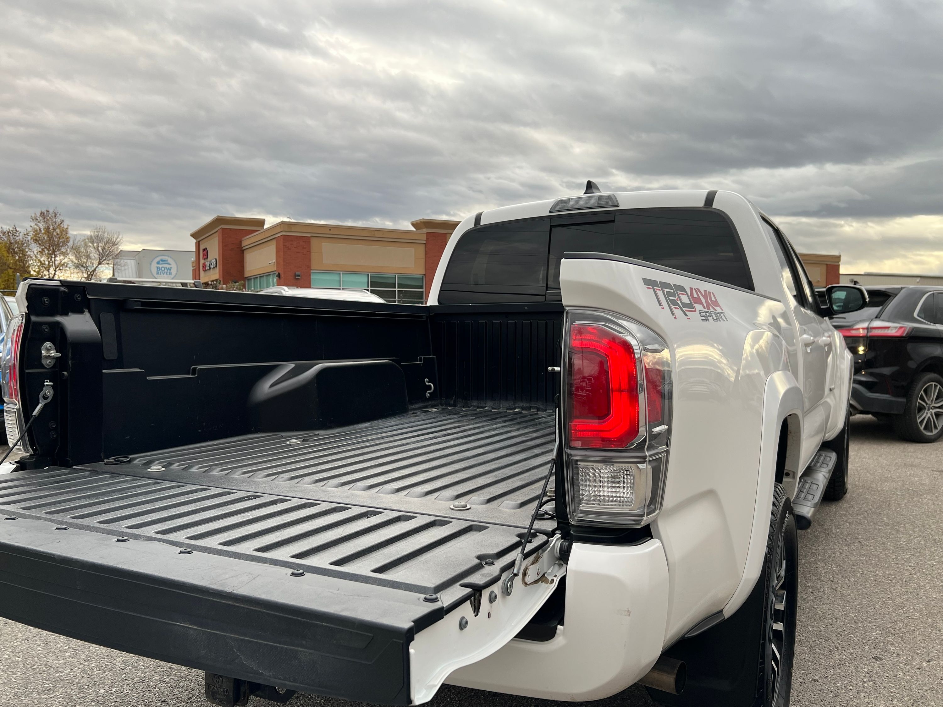 2023 Toyota Tacoma TRD Sport Premium, photo 10